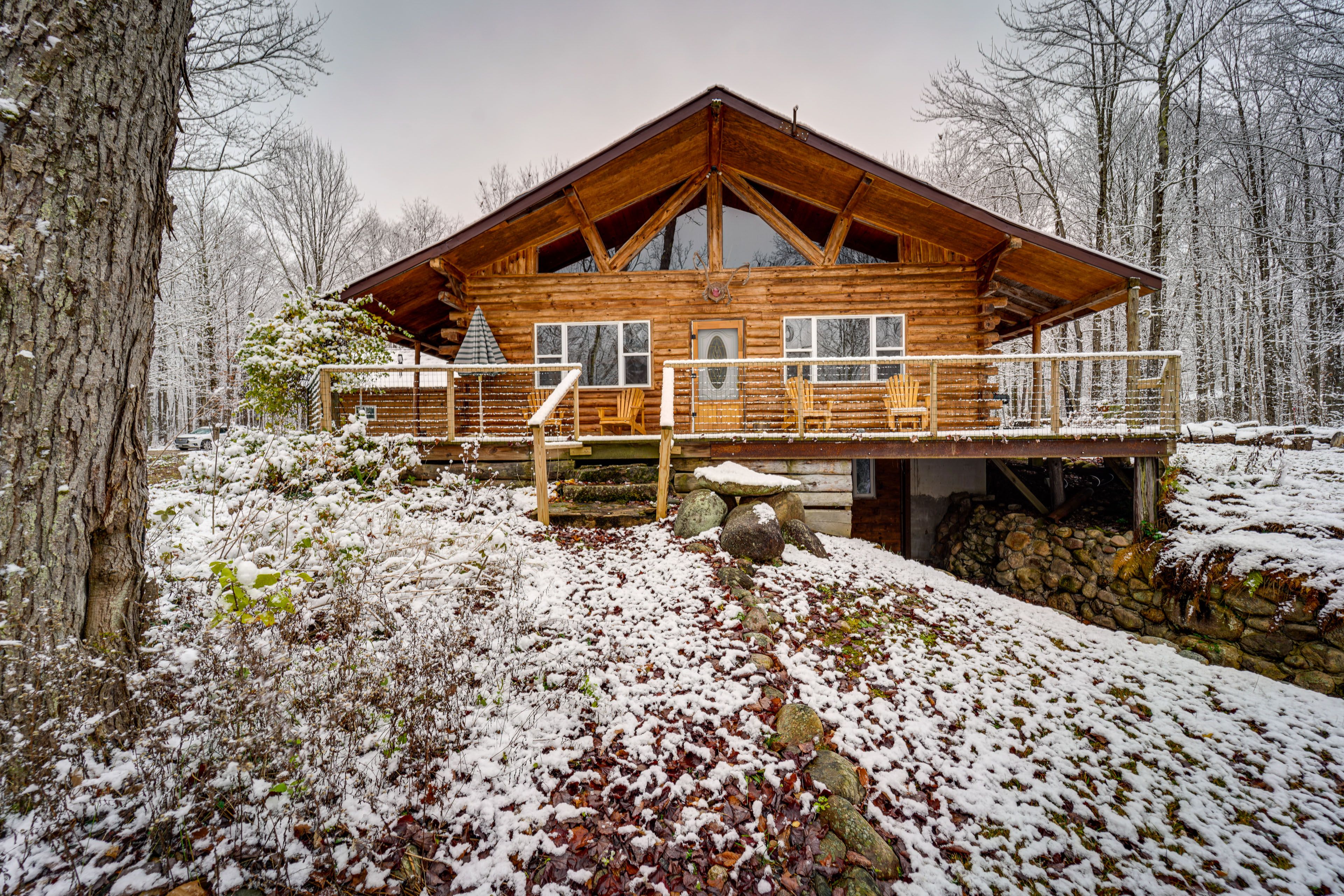 2-Story Cabin | On-Site Oswegatchie River Access | Kayaks Provided