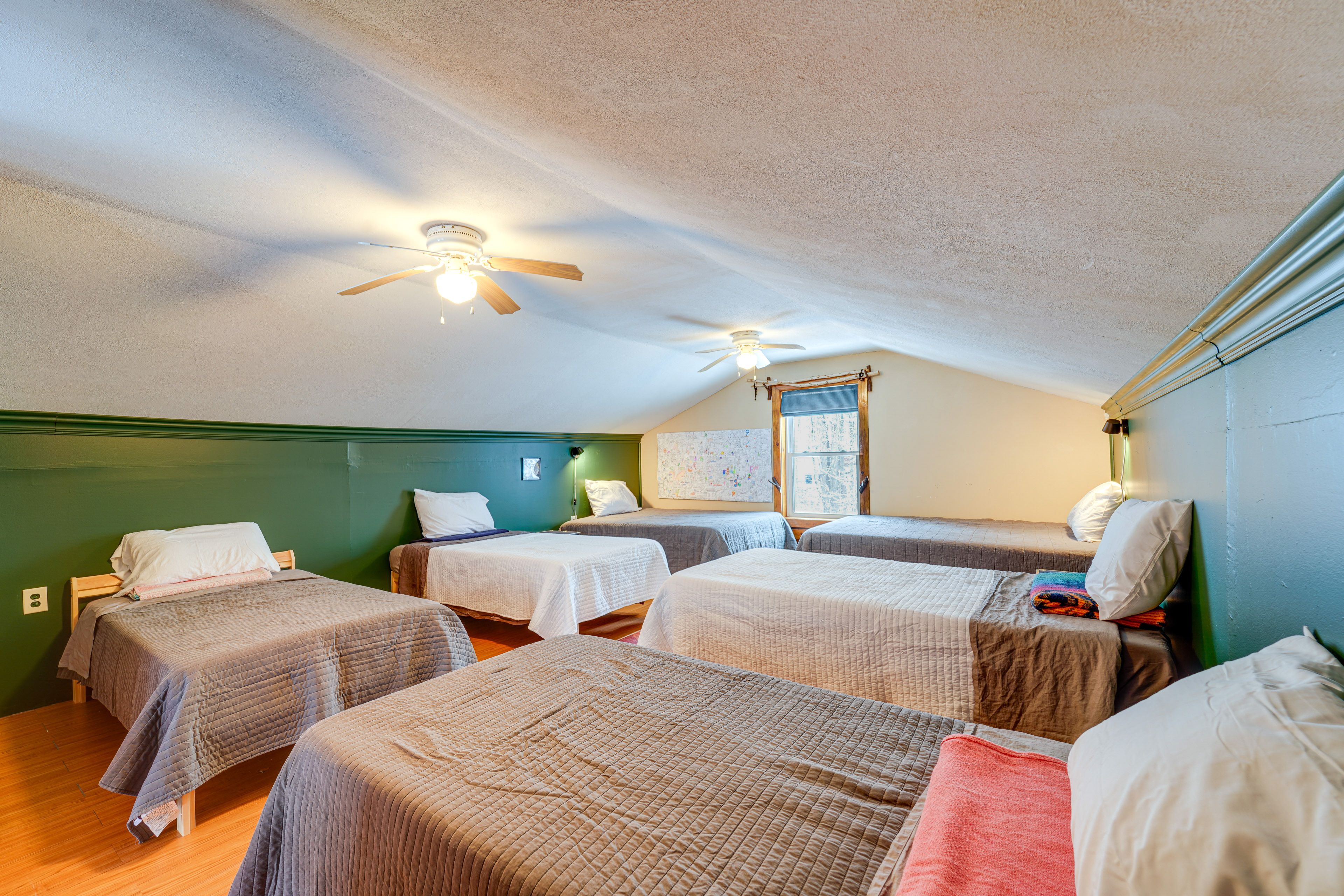 Bedroom 3 | 2nd Floor | 2 Full Beds | 4 Twin Beds