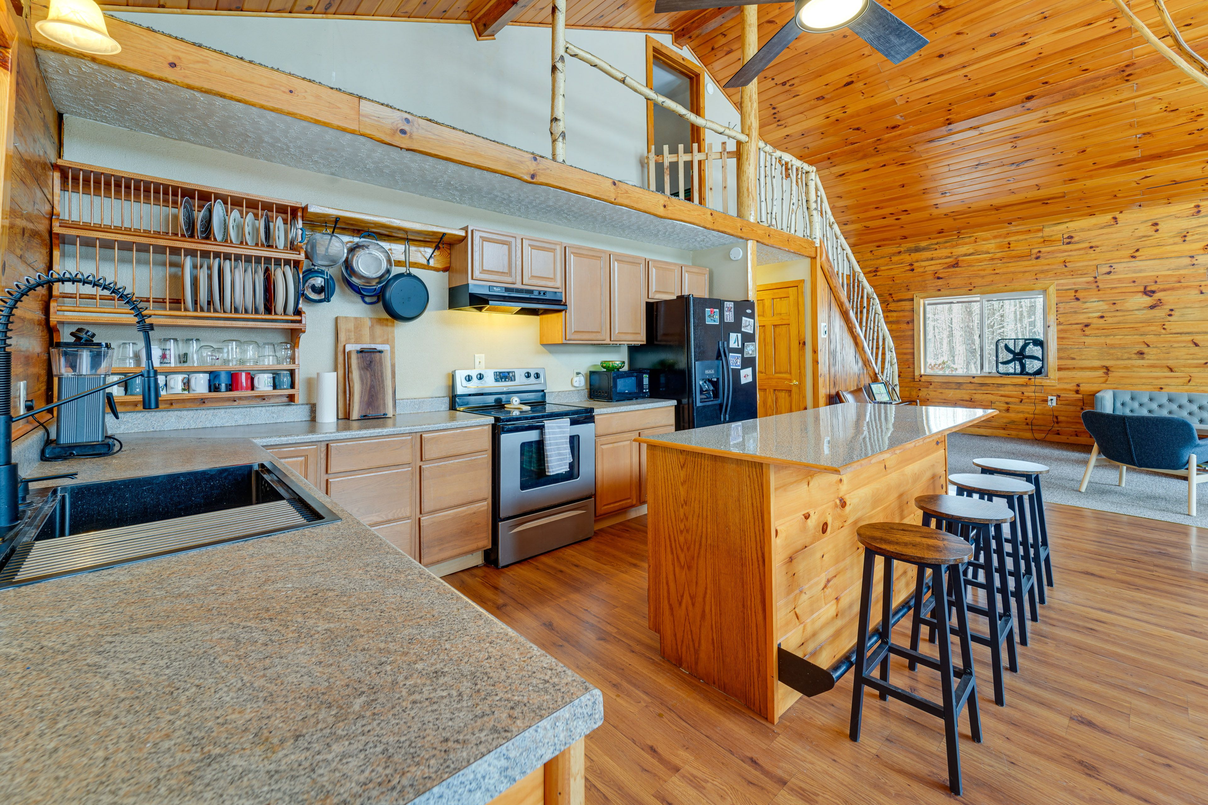 Kitchen | Central Heating | Self Check-In