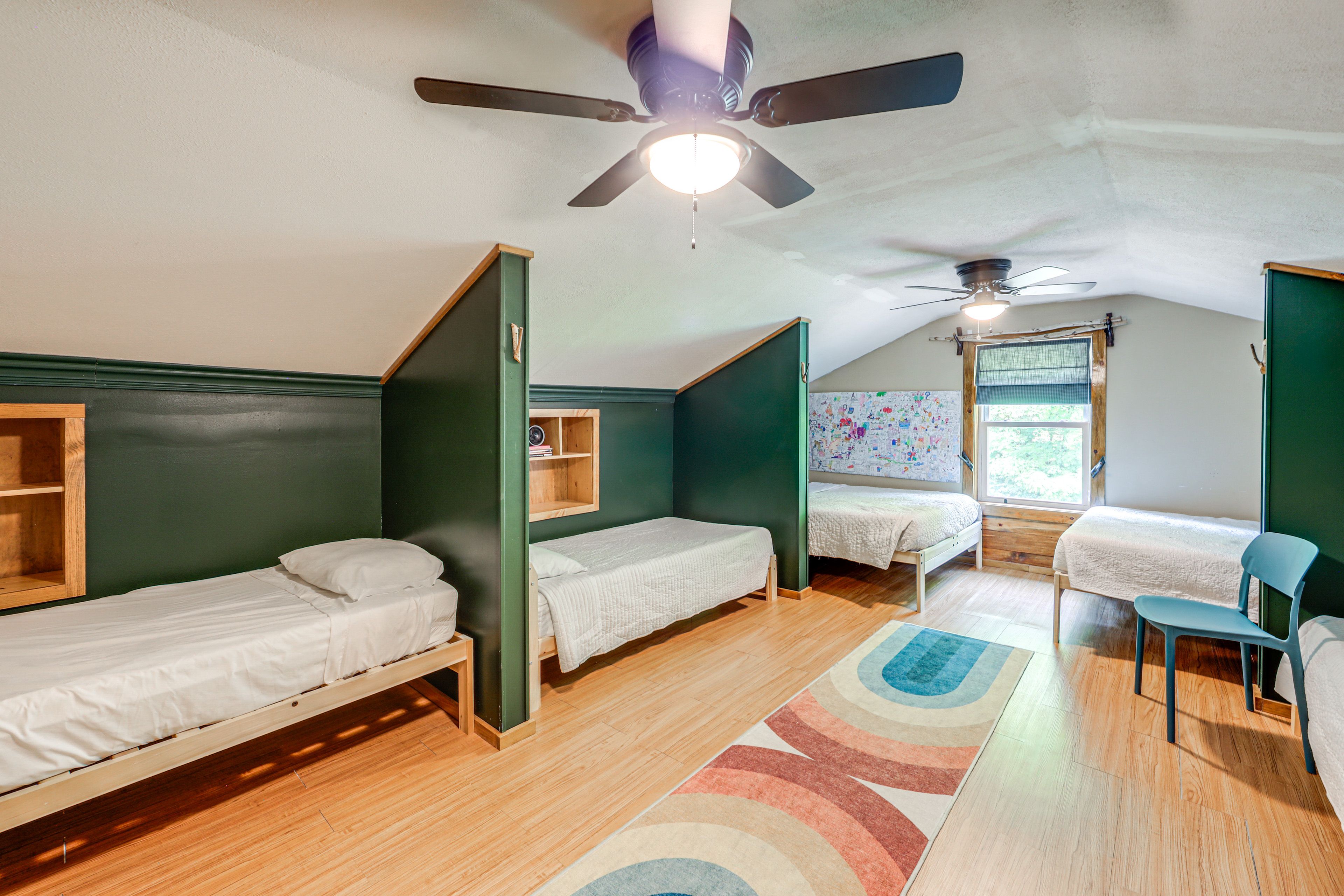 Bedroom 3 | 2nd Floor | 2 Full Beds | 4 Twin Beds