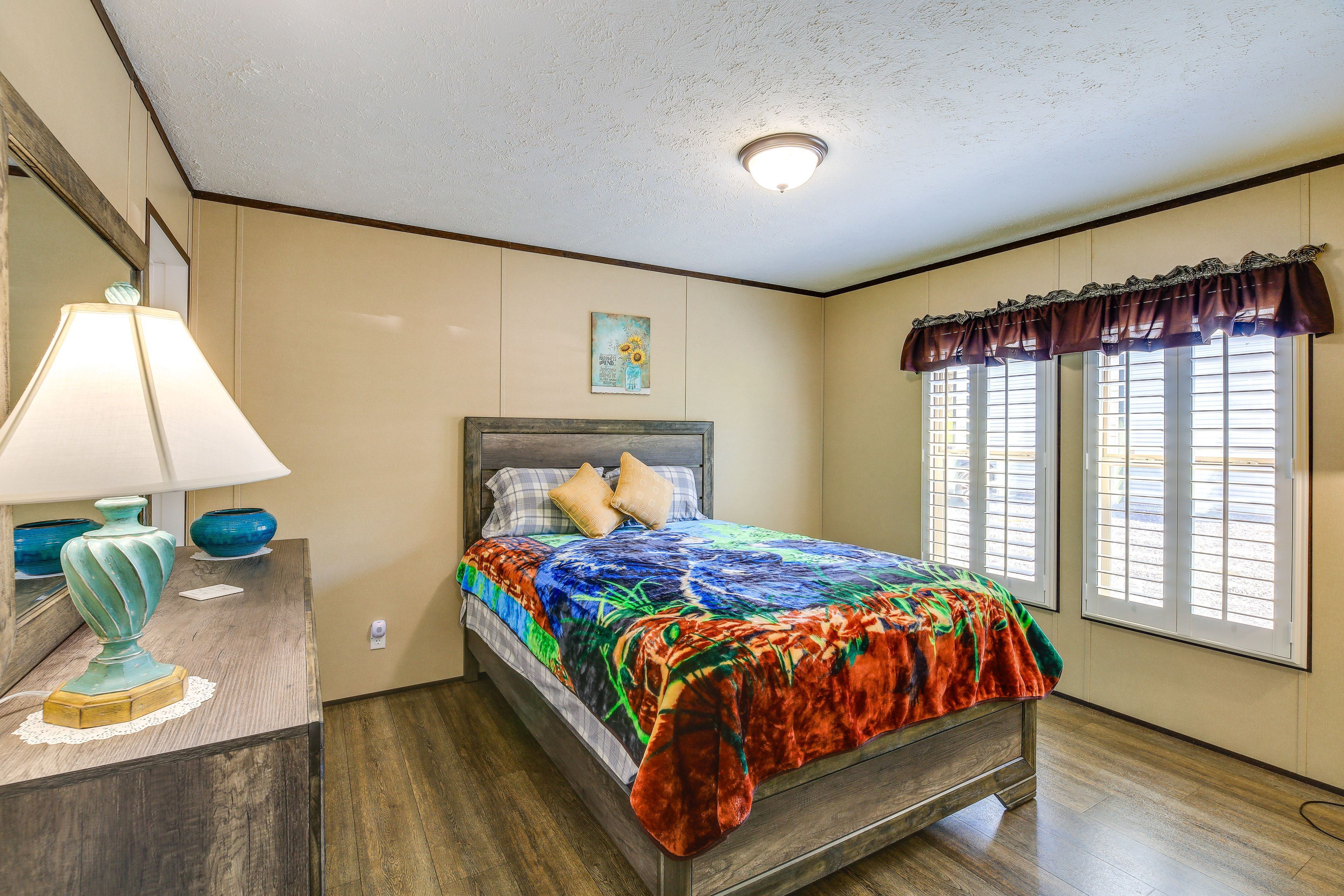 Bedroom 1 | Queen Bed | Linens Provided