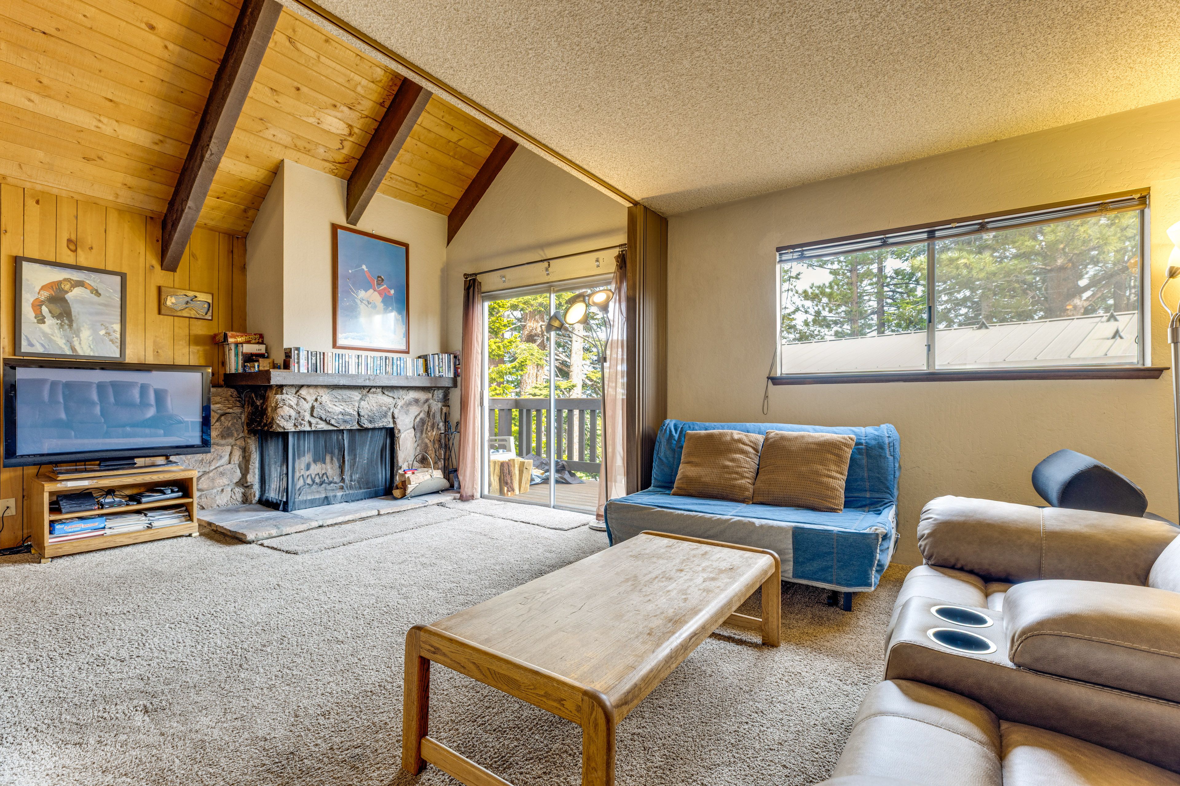 Mammoth Lakes Vacation Rental | 1BR | 2BA | 800 Sq Ft