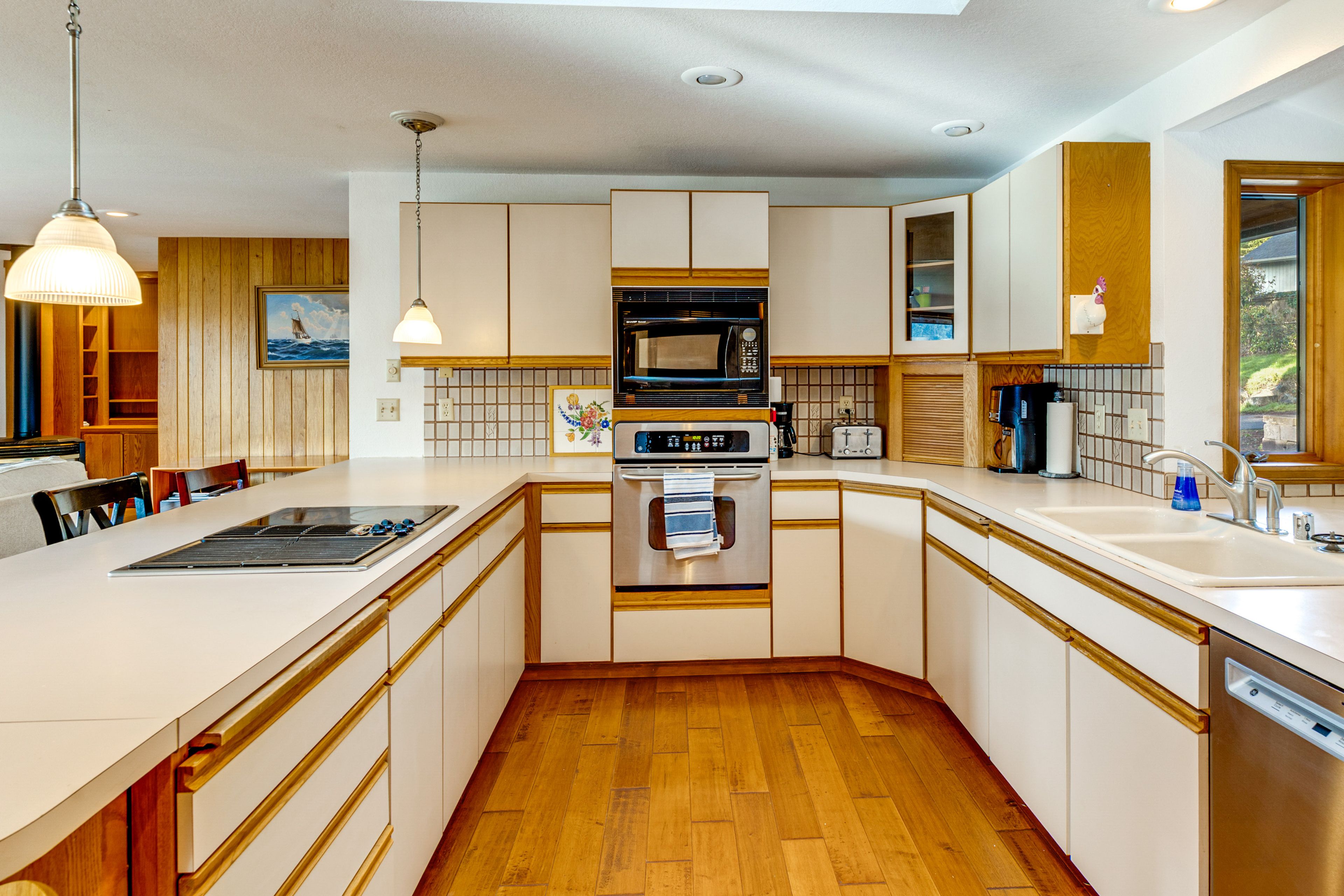 Well-Equipped Kitchen