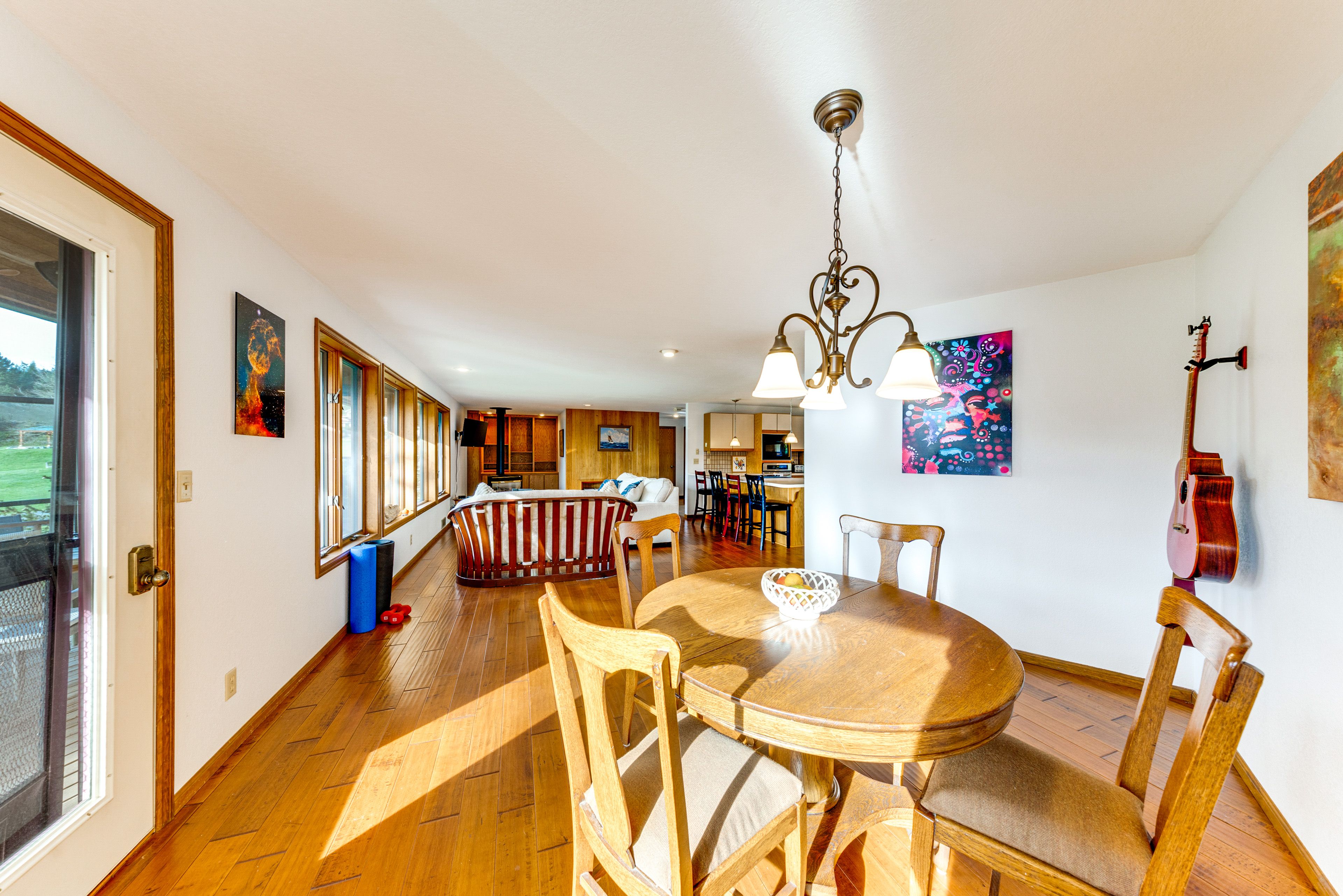 Dining Area | 1st Floor