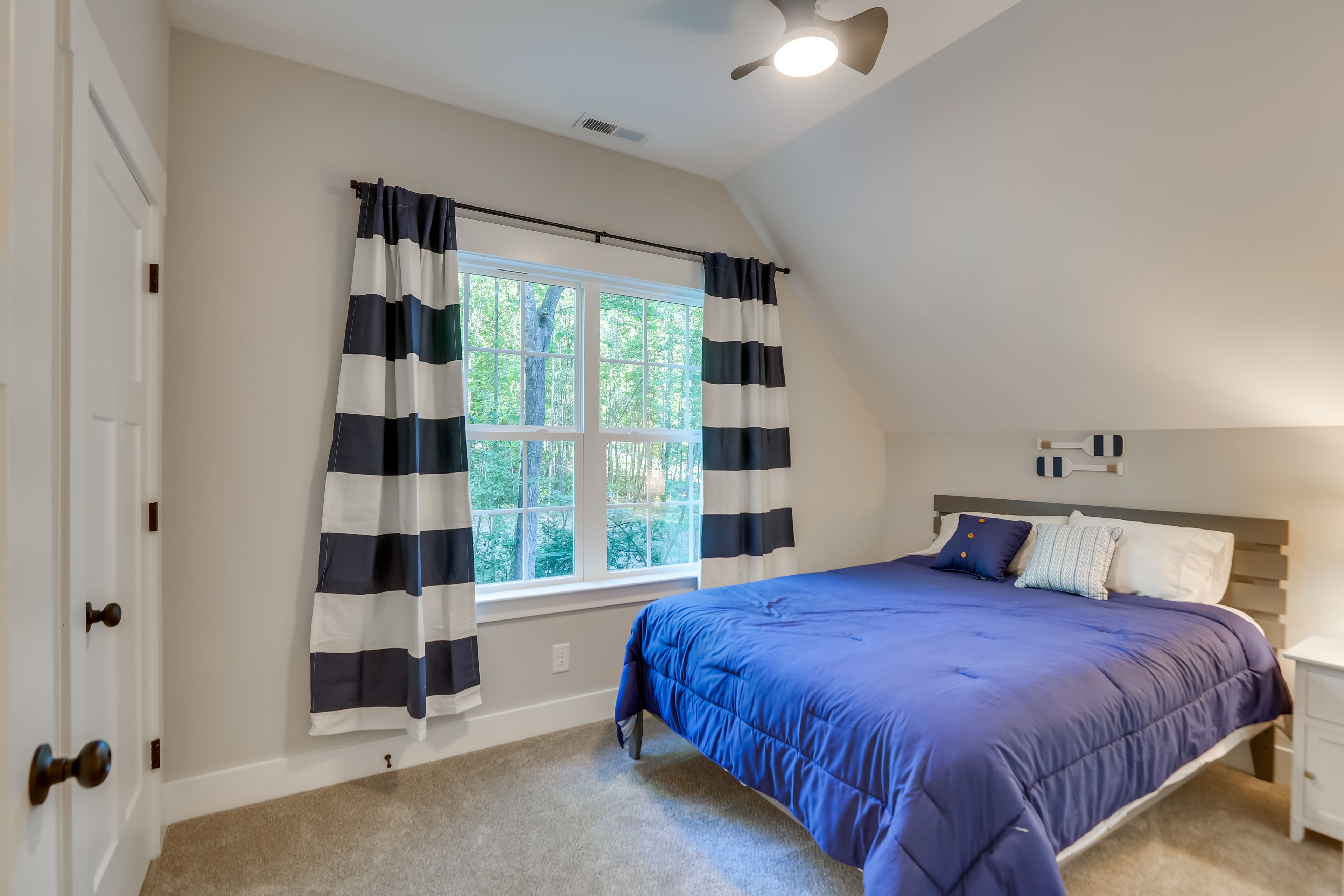 Bedroom 3 | Queen Bed | 2nd Floor