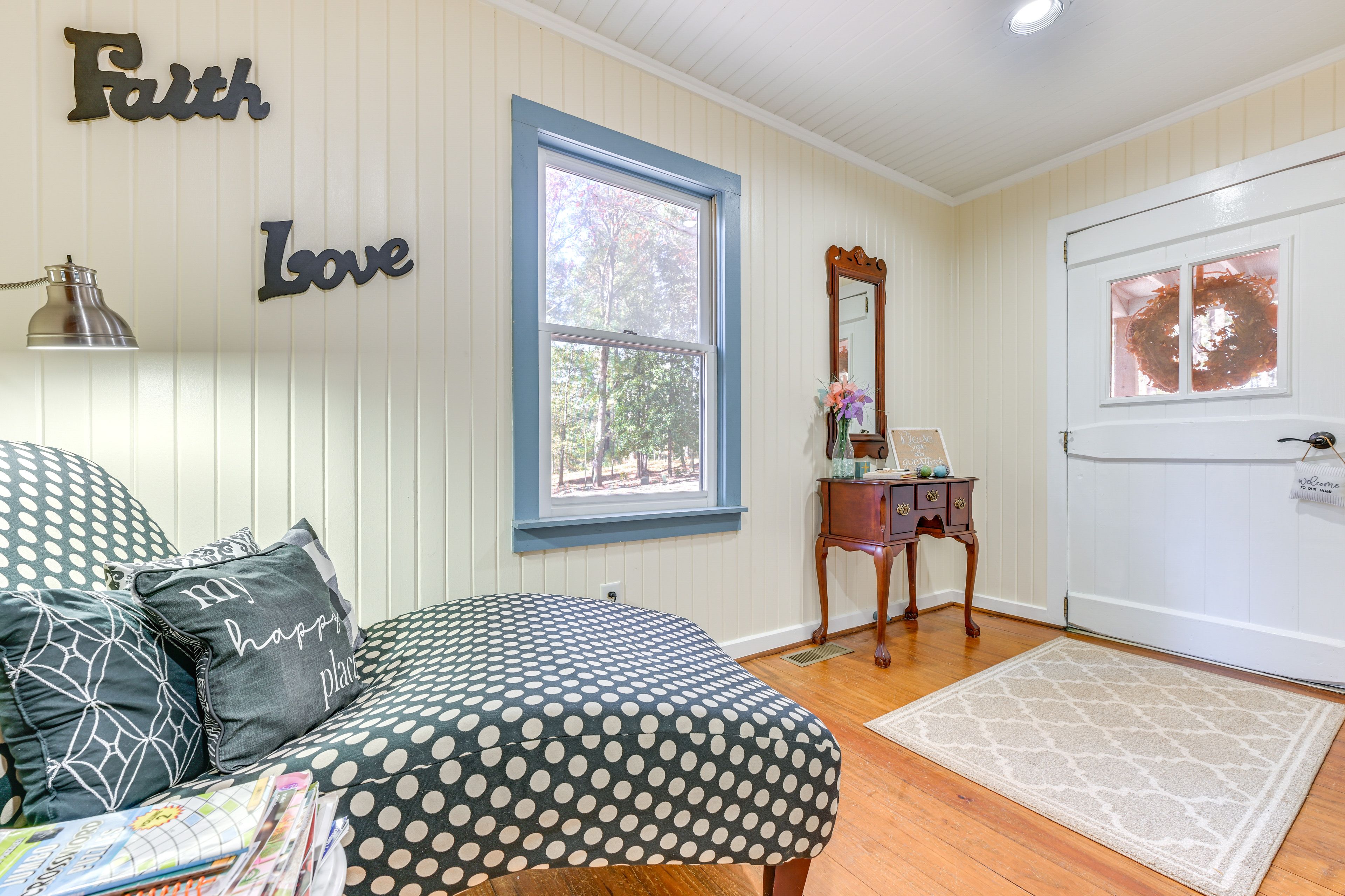 Seating Area | Queen Air Mattress Provided