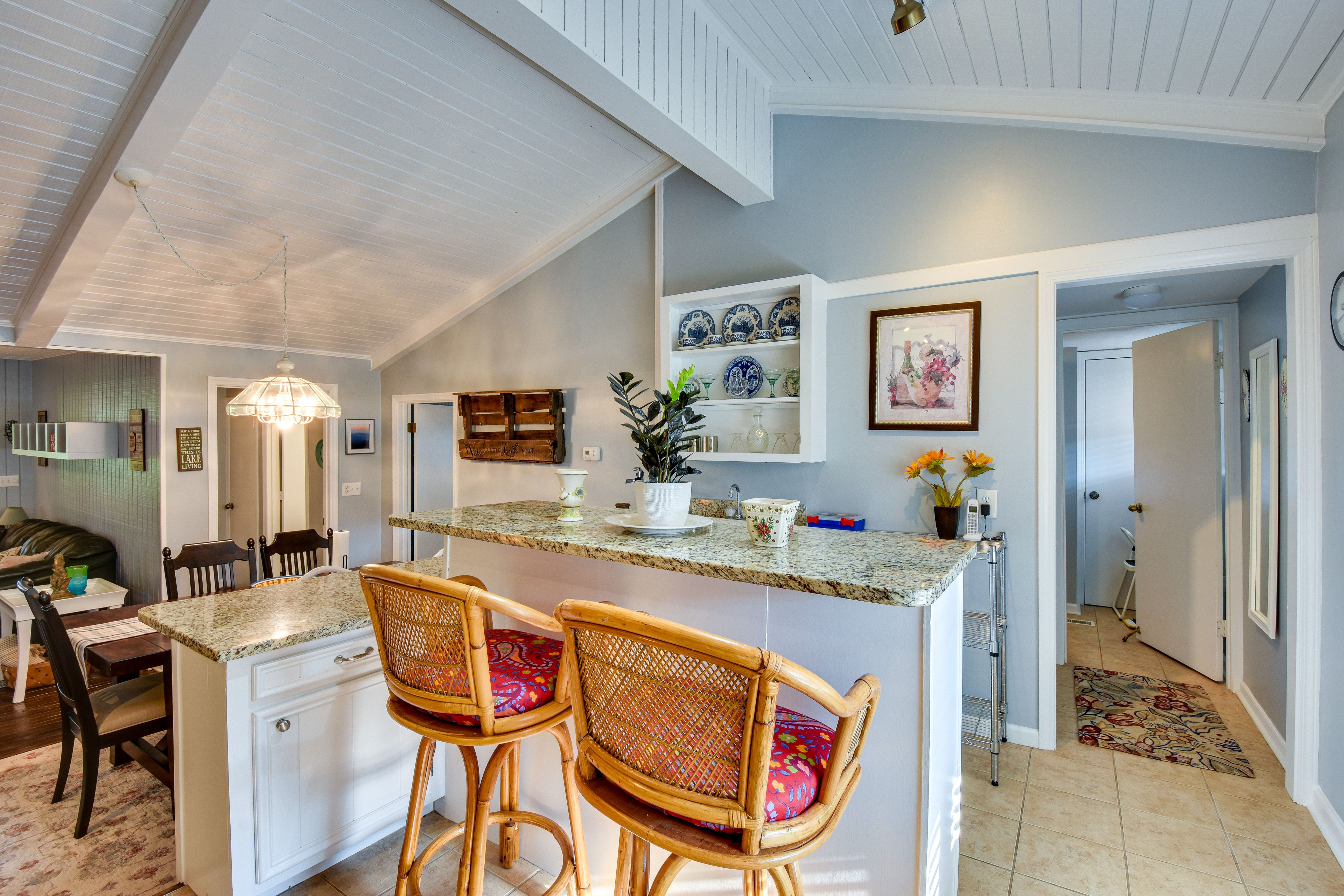 Wet Bar | Central A/C
