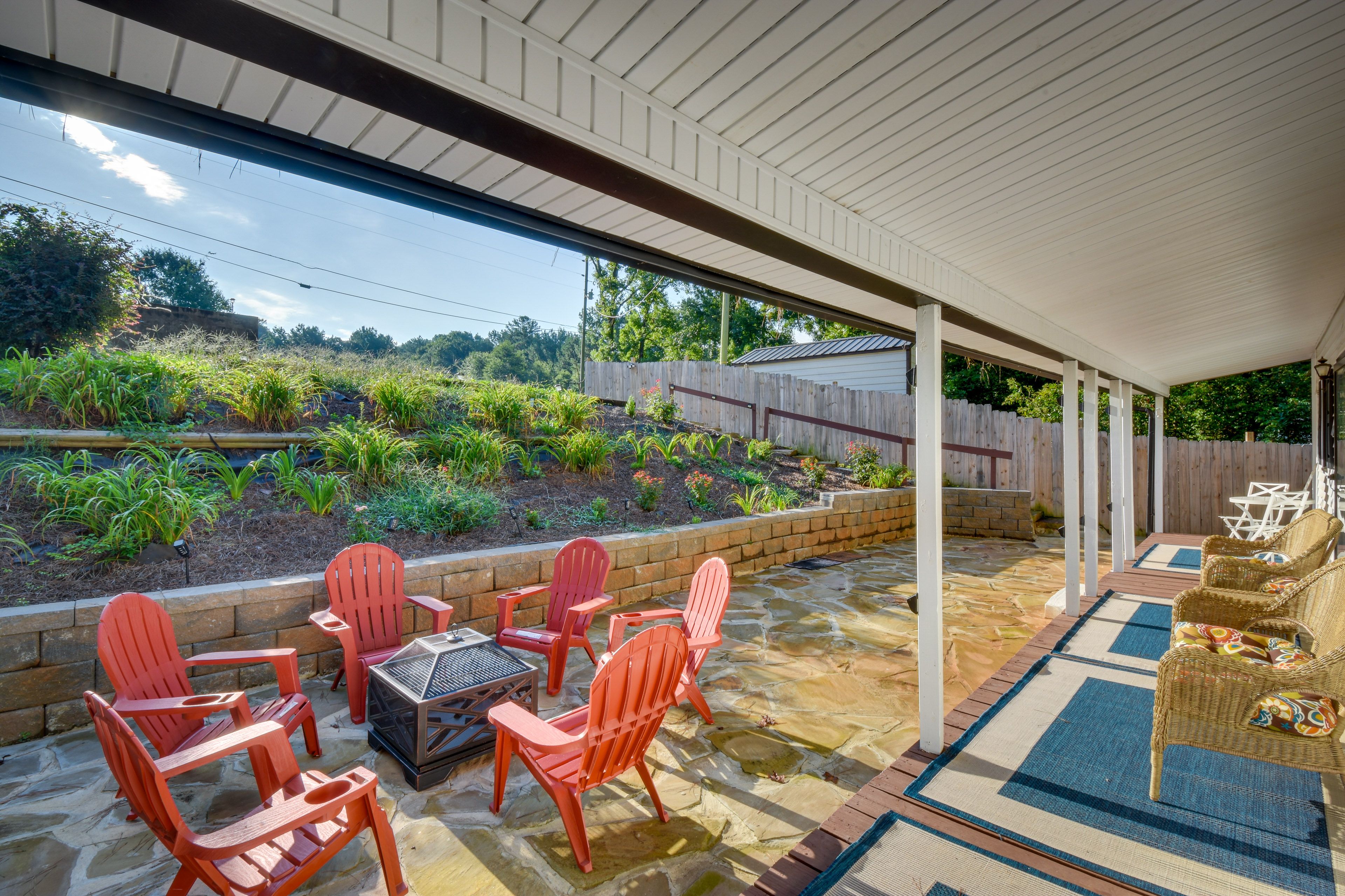 Front Porch | Fire Pit
