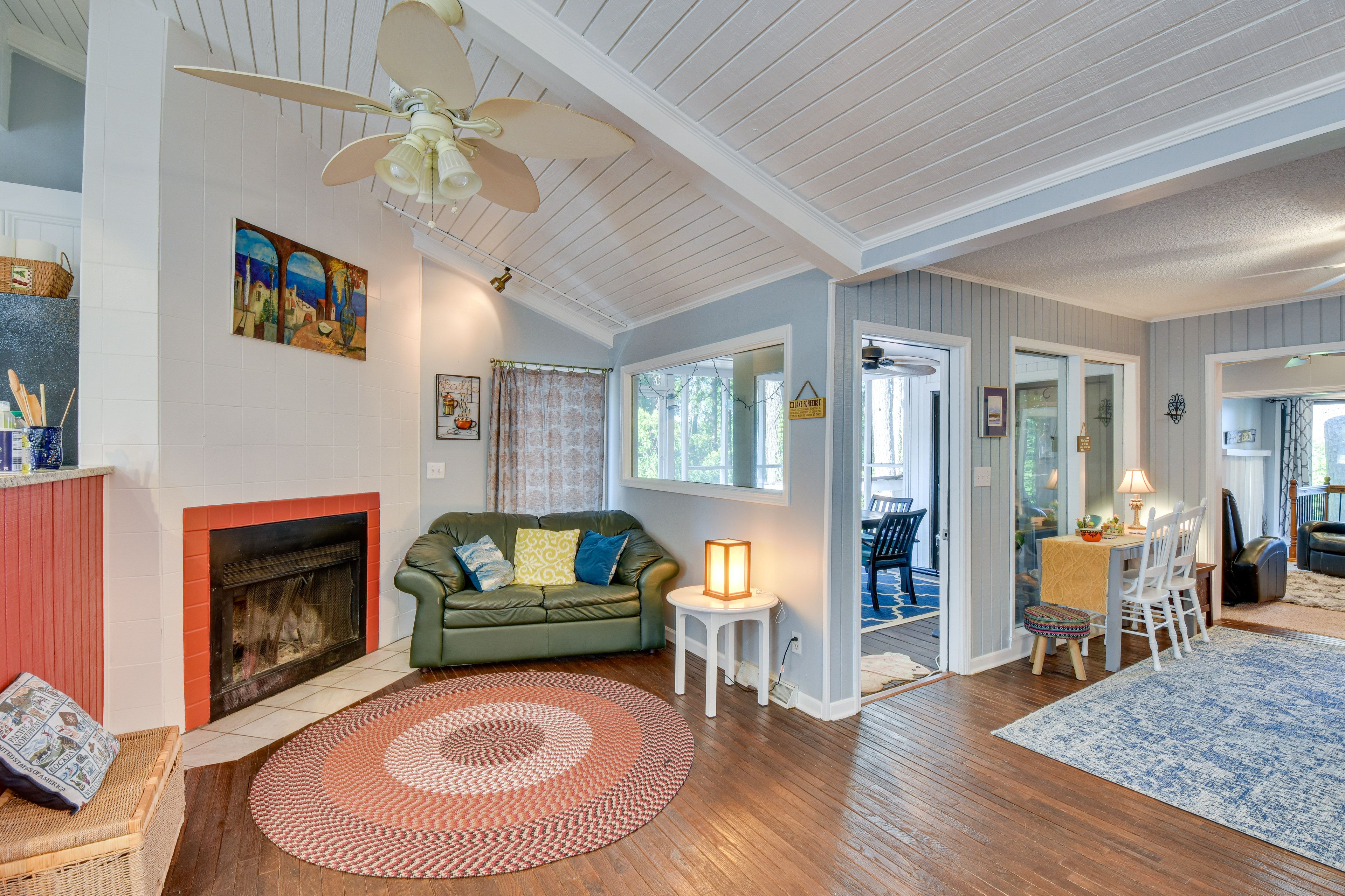 Sitting Area | Wood-Burning Fireplace | Board Games