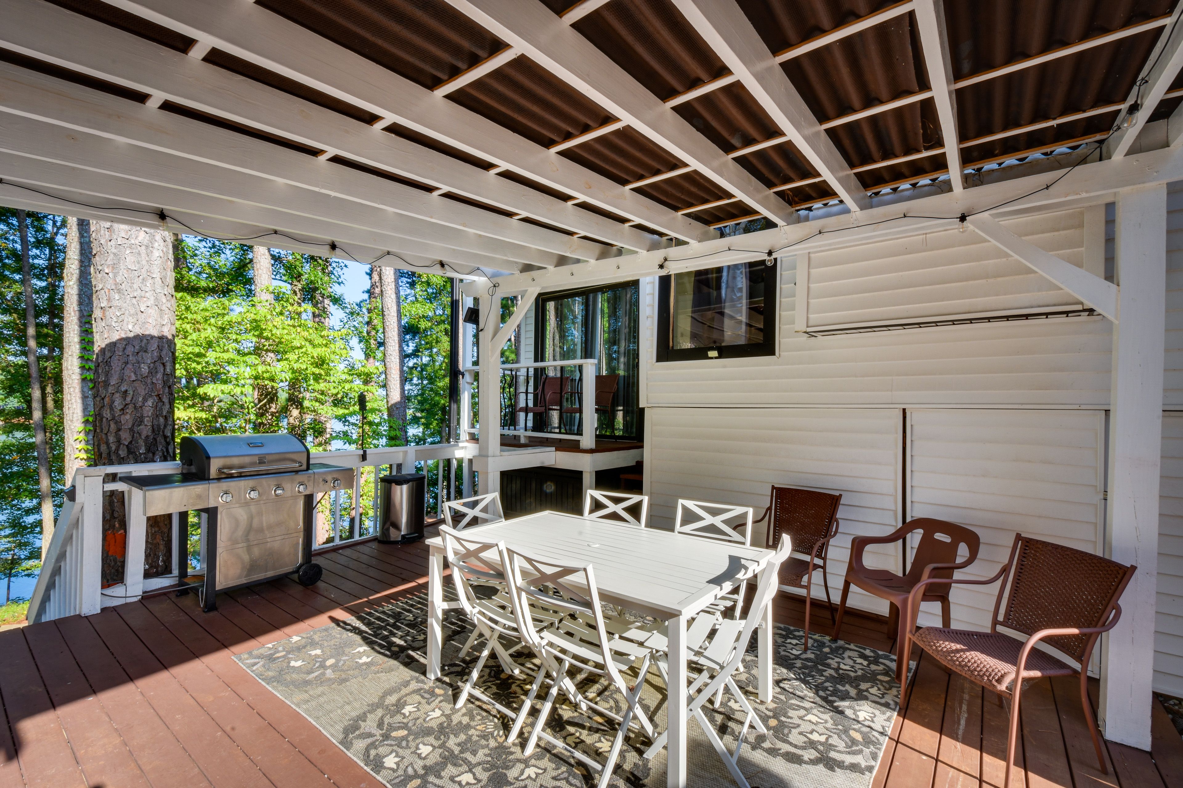 Covered Deck | Gas Grill