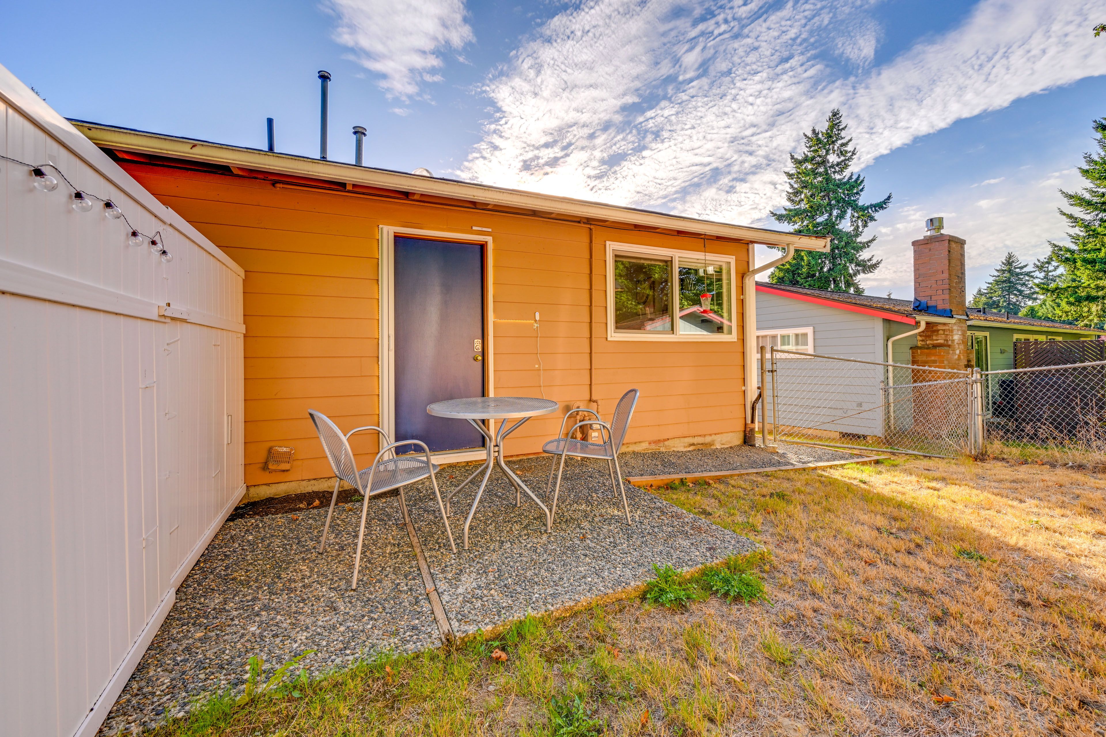 Private Yard | Outdoor Dining