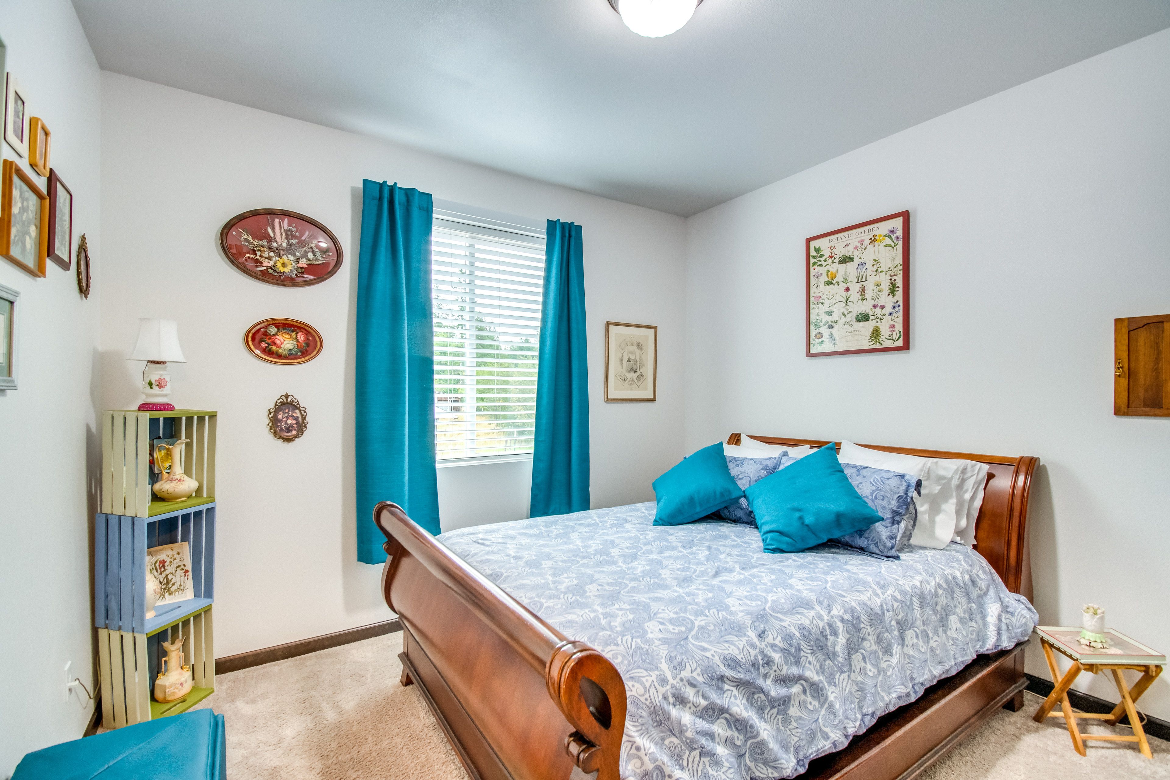 Bedroom 2 | Queen Bed | Linens Provided
