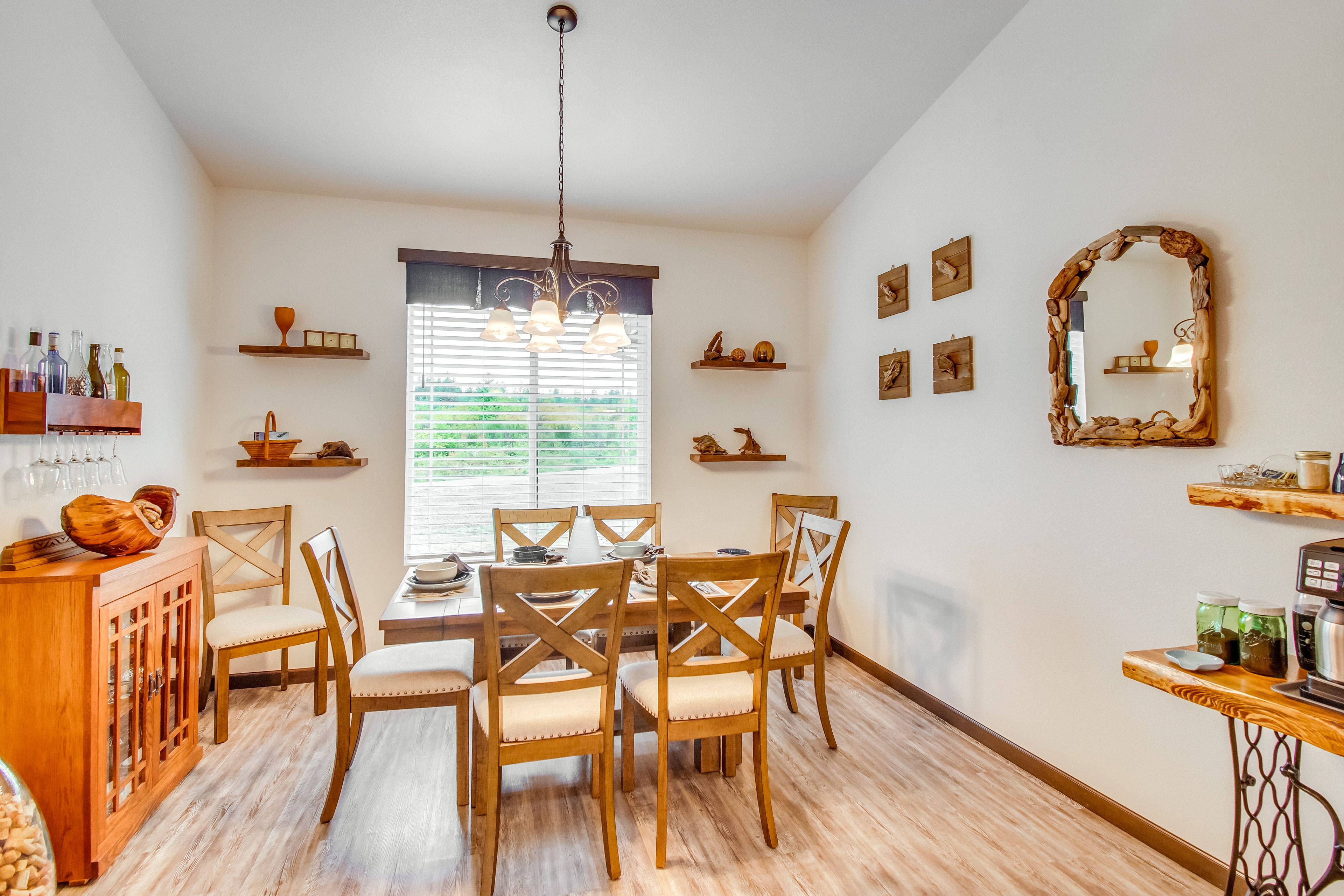 Dining Room | Fully Equipped Kitchen
