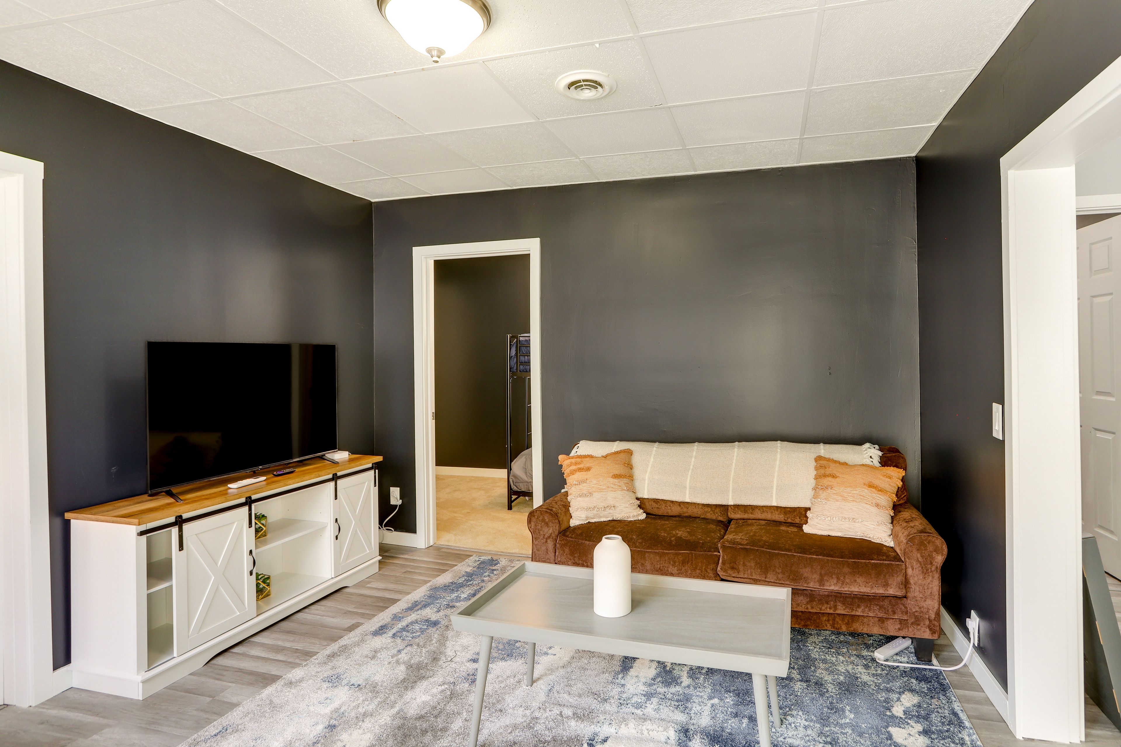 Sandusky Vacation Rental | 2BR | 1BA | Steps Required | 858 Sq Ft