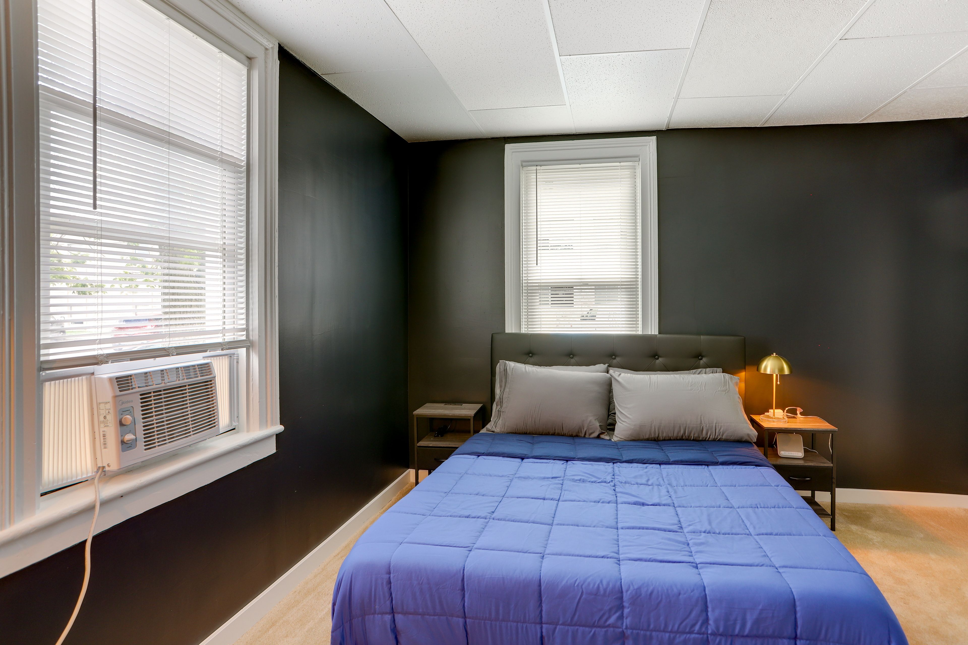Bedroom 1 | Queen Bed | Linens Provided