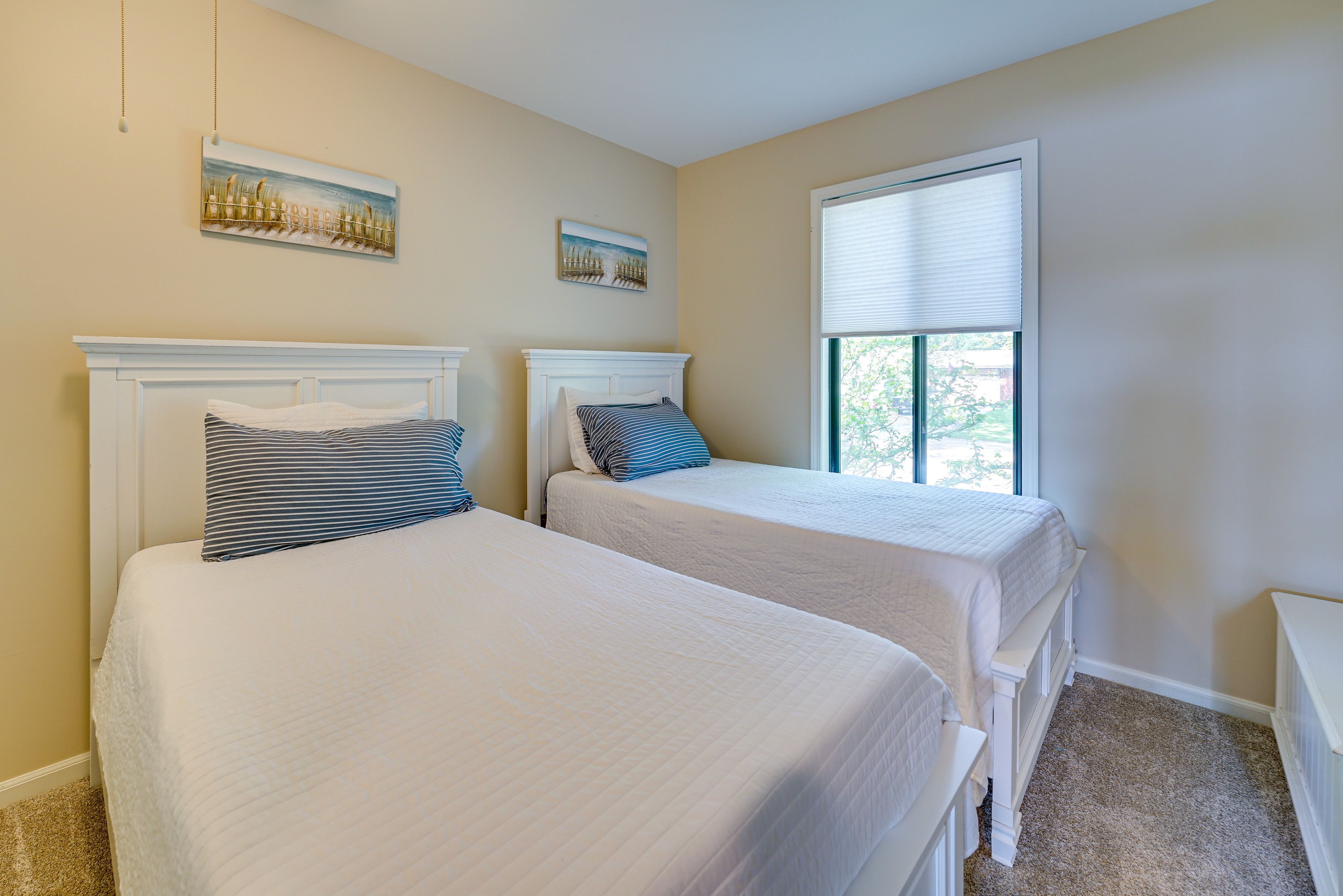 Bedroom 3 | 2 Twin Beds