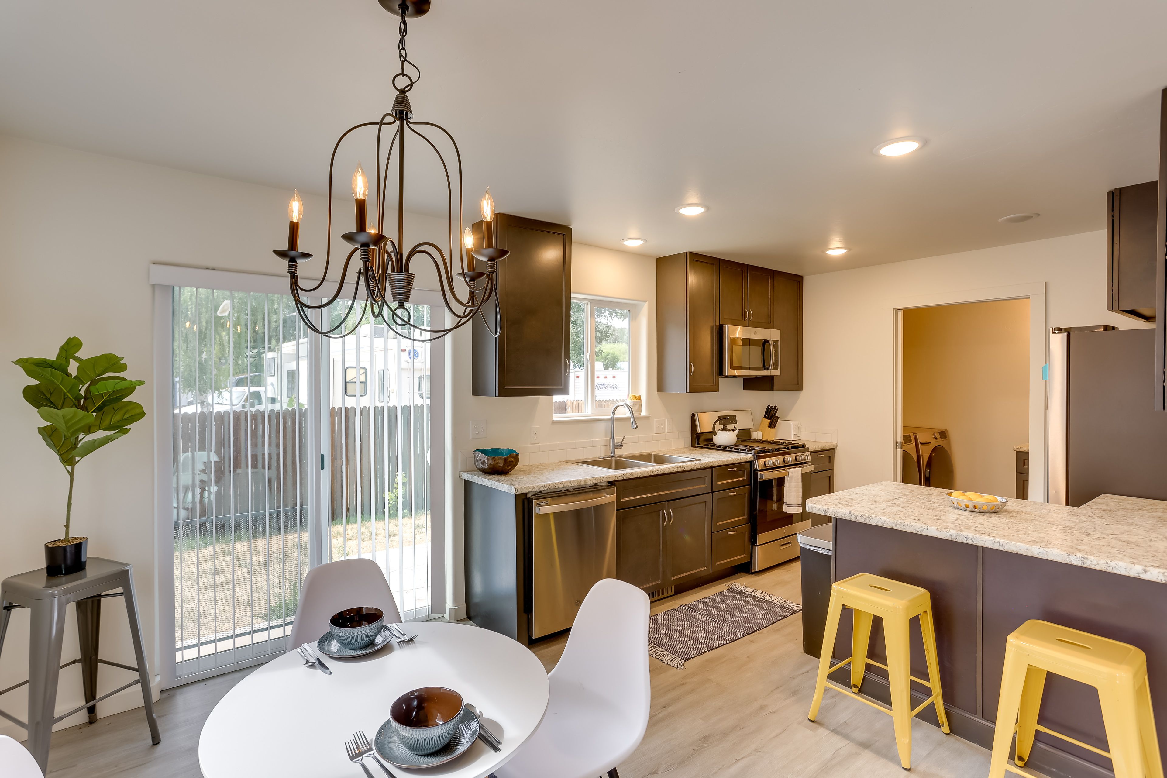 Dining Area | 1st Floor | Fully Equipped Kitchen