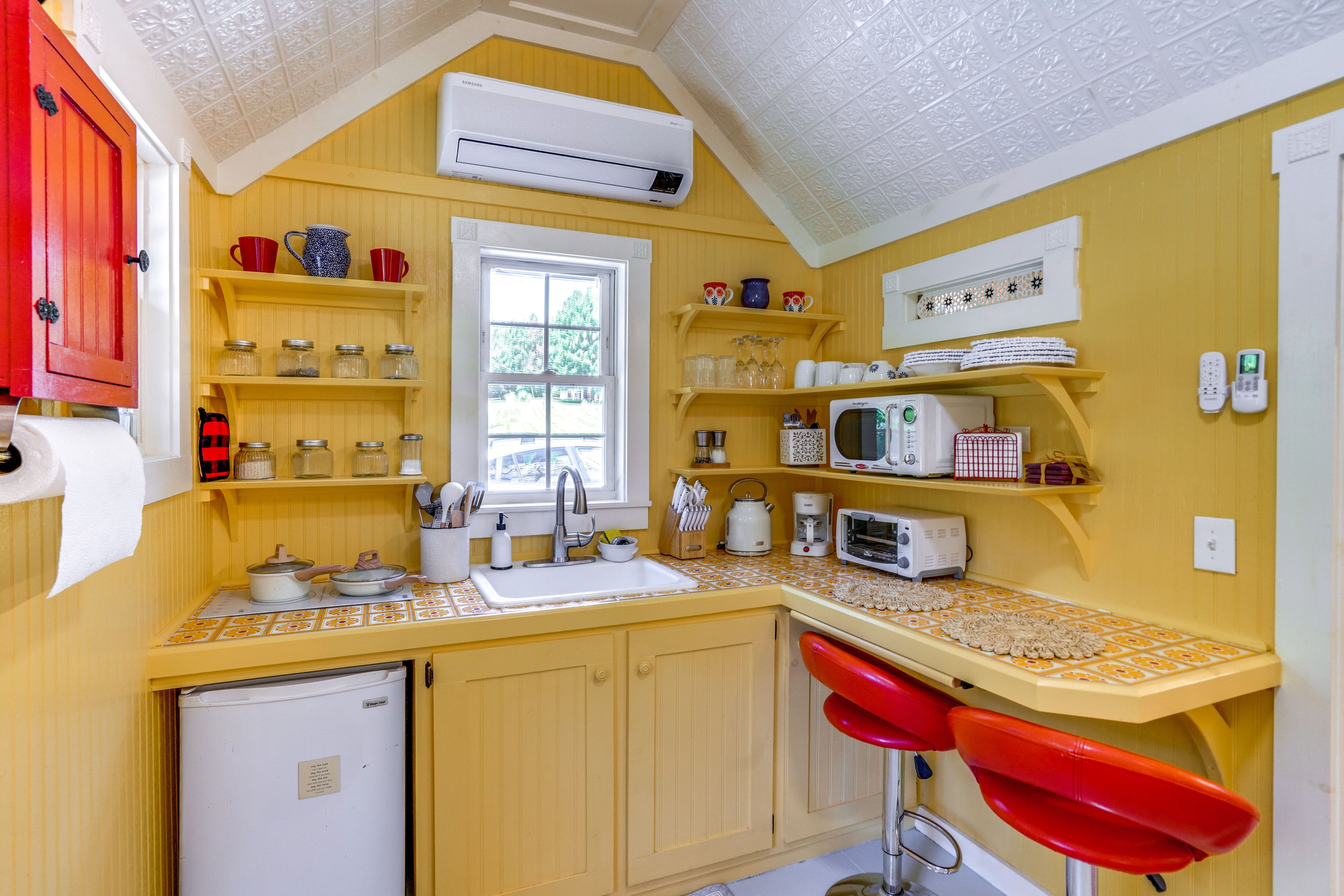 Kitchenette | Cooking Basics | Complimentary Spices