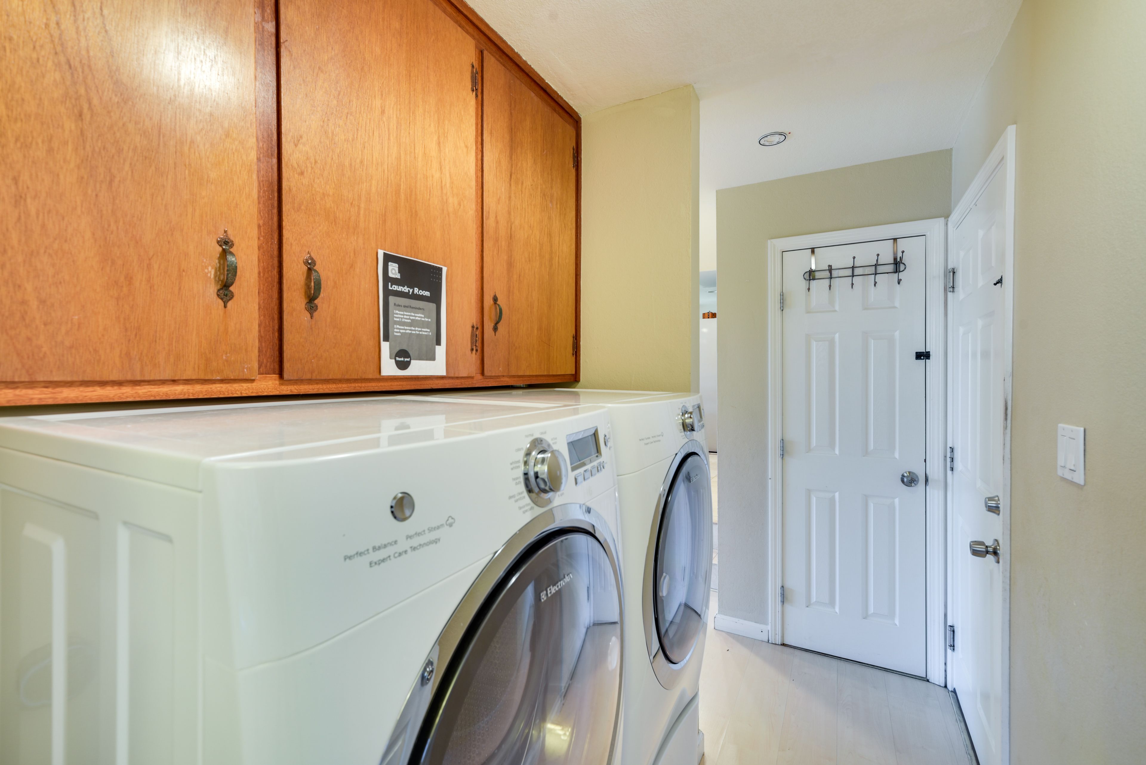 Washer & Dryer