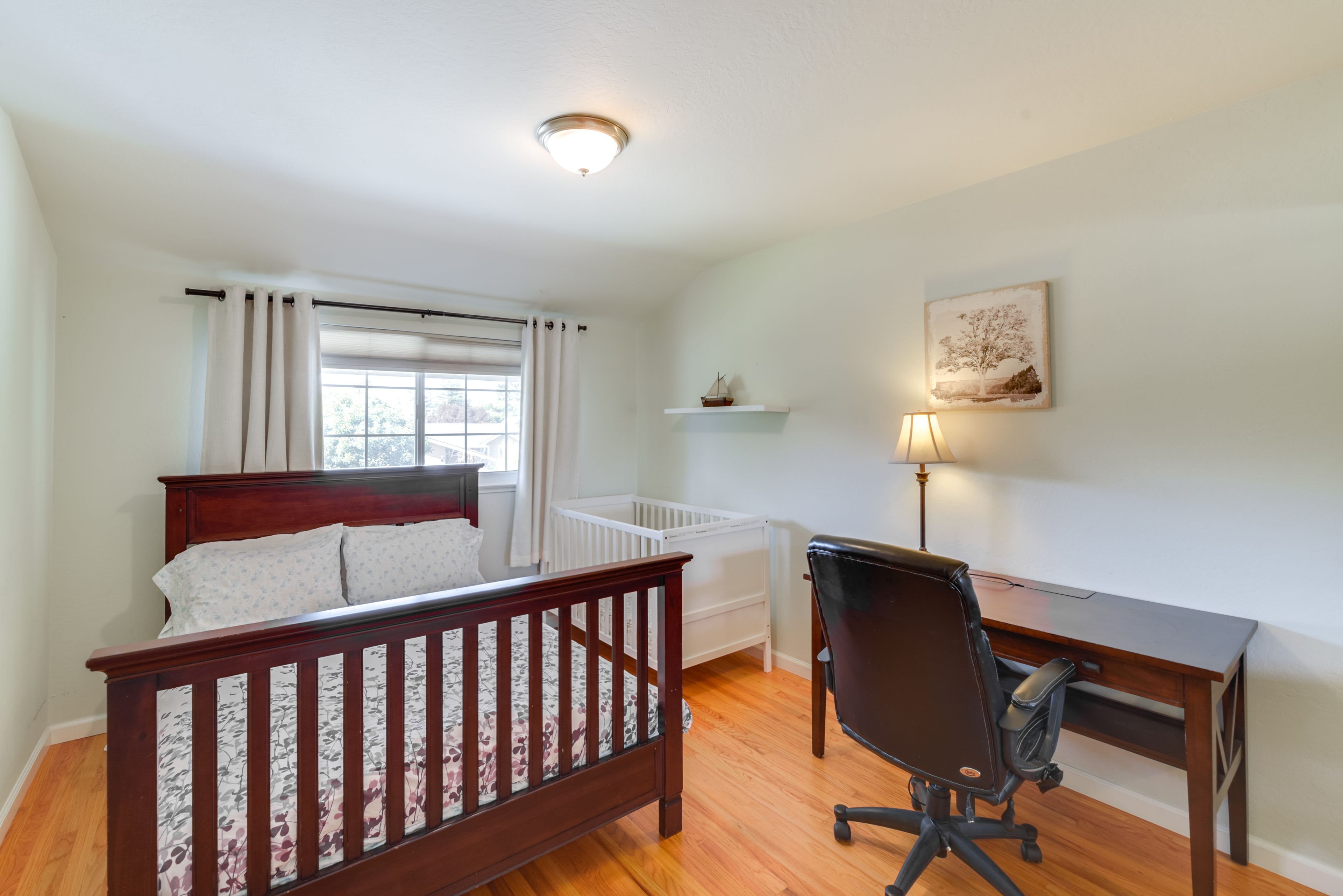 Bedroom 1 | Queen Bed | Crib | Linens Provided