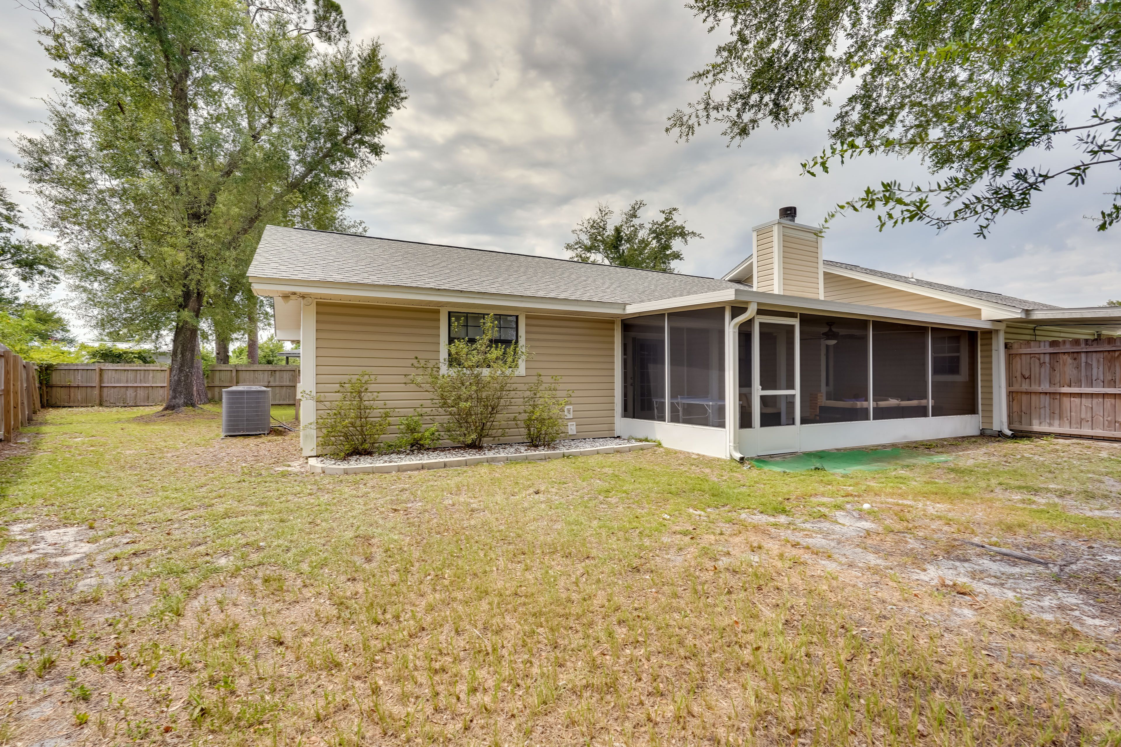 Fenced-In Yard