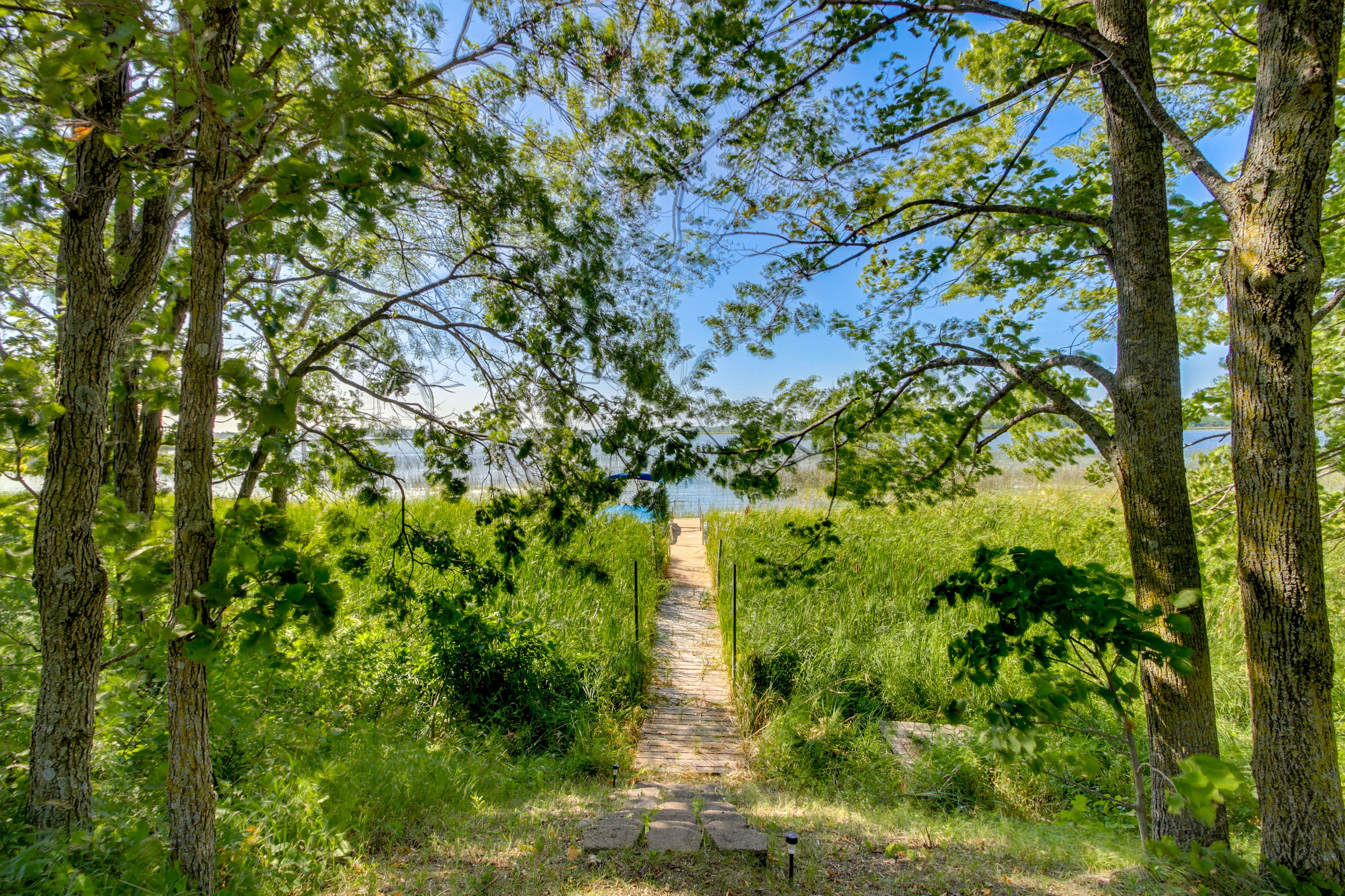 Cabin Exterior | Walker Lake Access