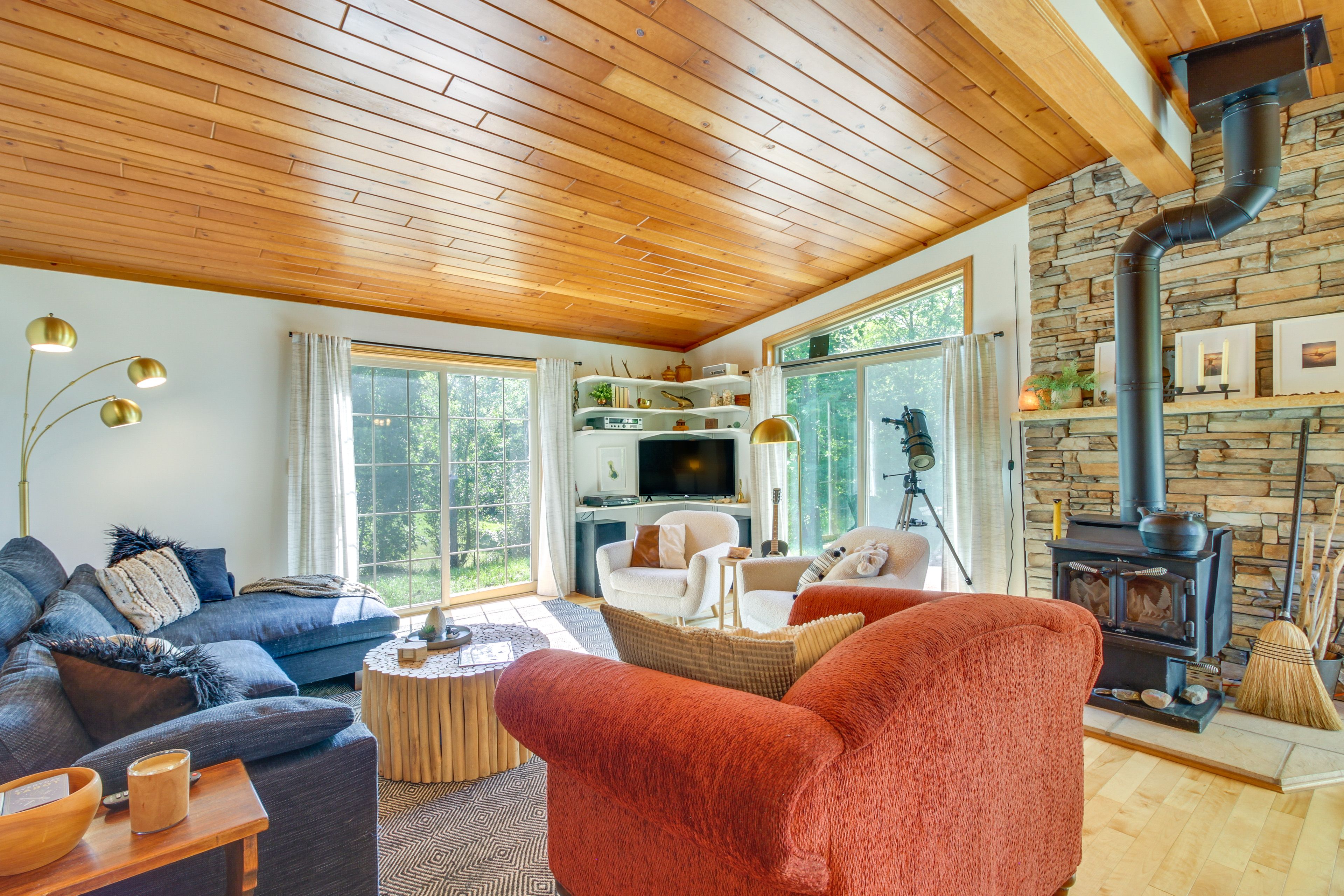 Living Area | Smart TV | Seasonal Wood-Burning Stove