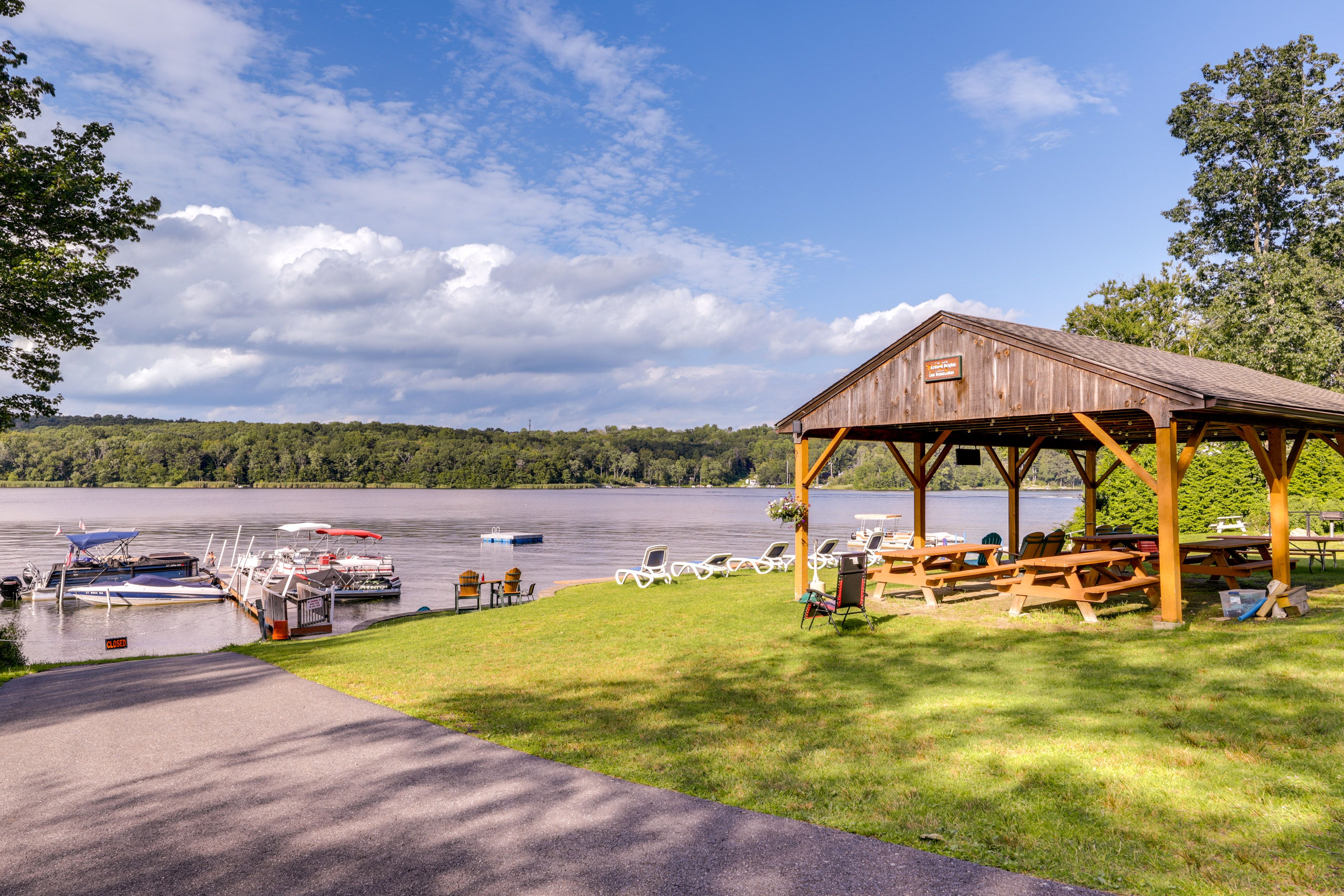 Community Amenities | Private Beach | Picnic Area