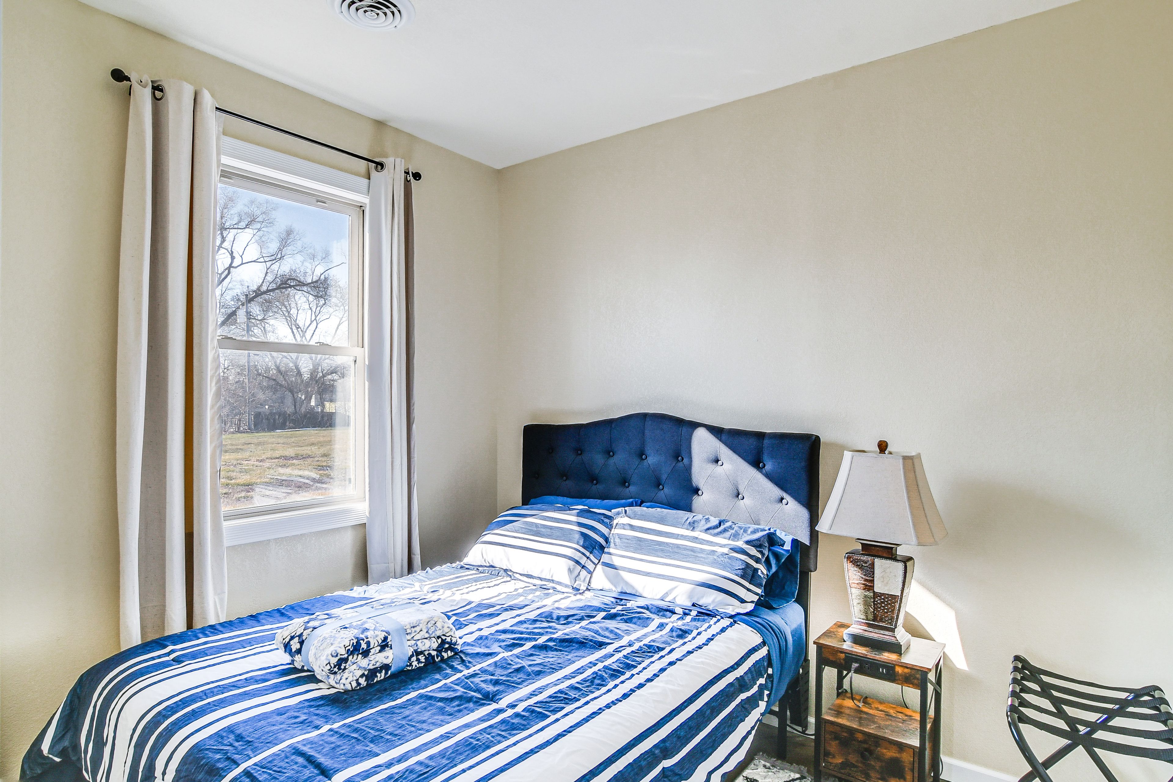 Bedroom 1 | Queen Bed | Linens Provided