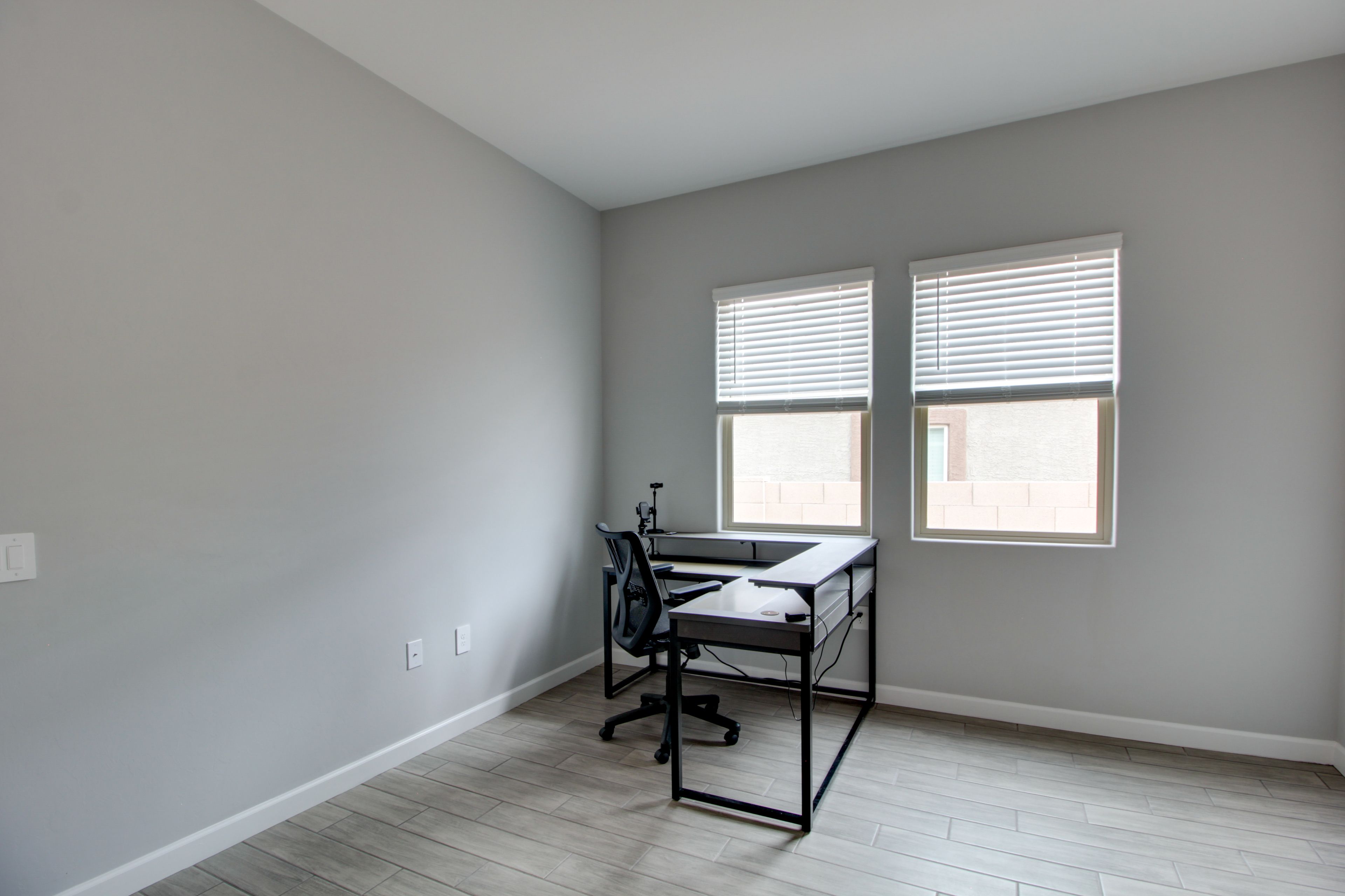Office | Desk