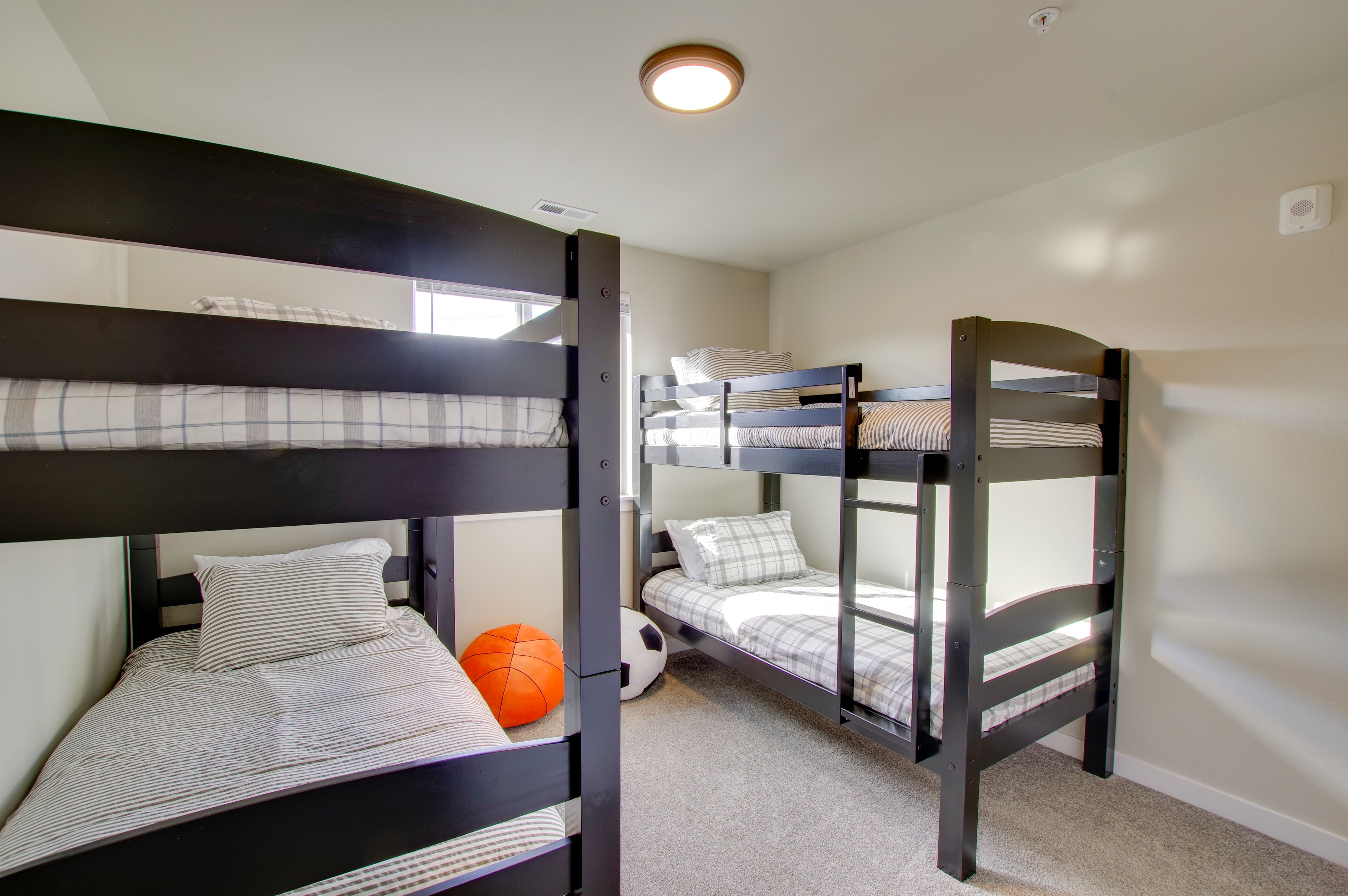 Bedroom 3 | 2 Twin Bunk Beds | 2nd Floor