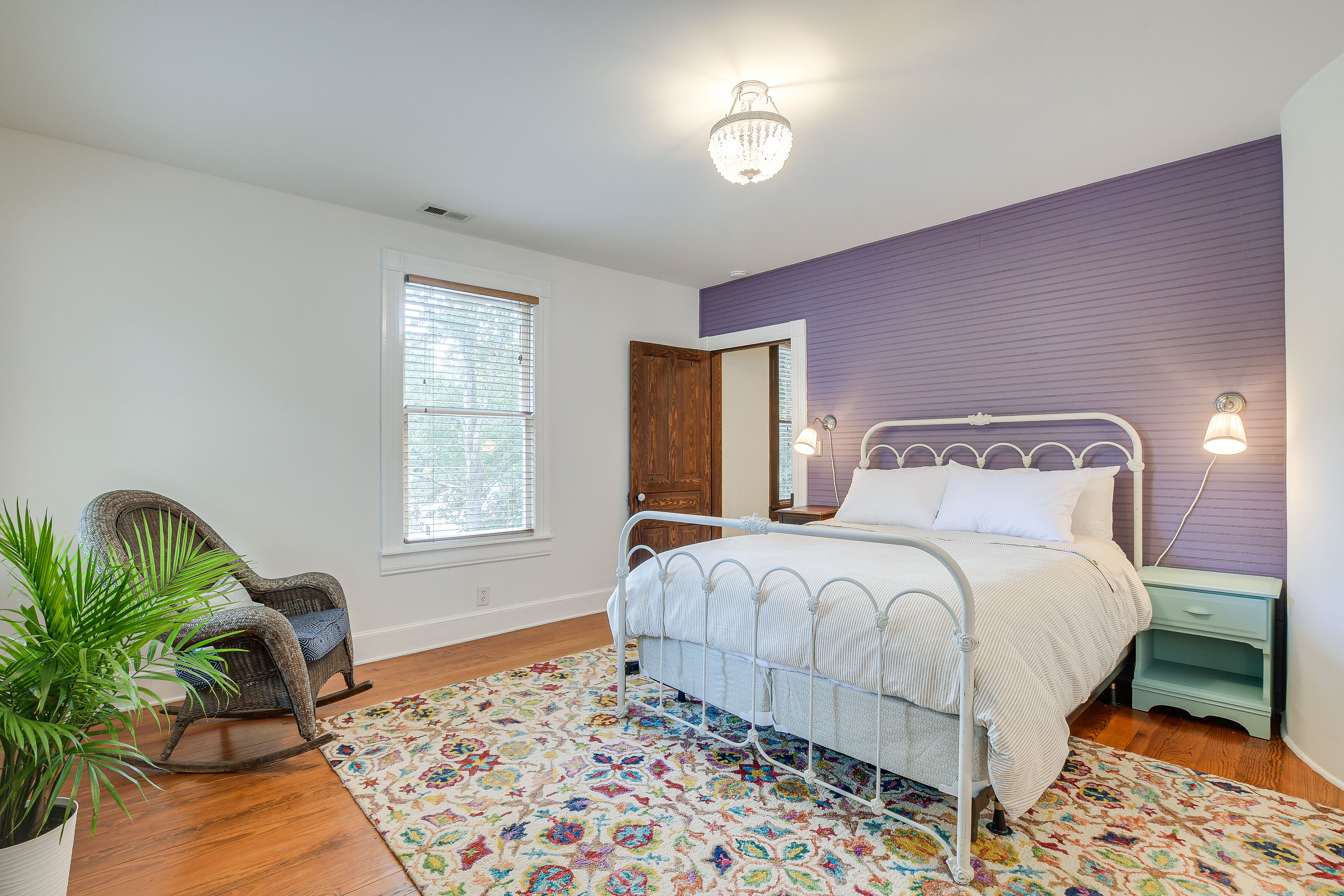 Bedroom 3 | Queen Bed | Flat-Screen TV | Fireplace