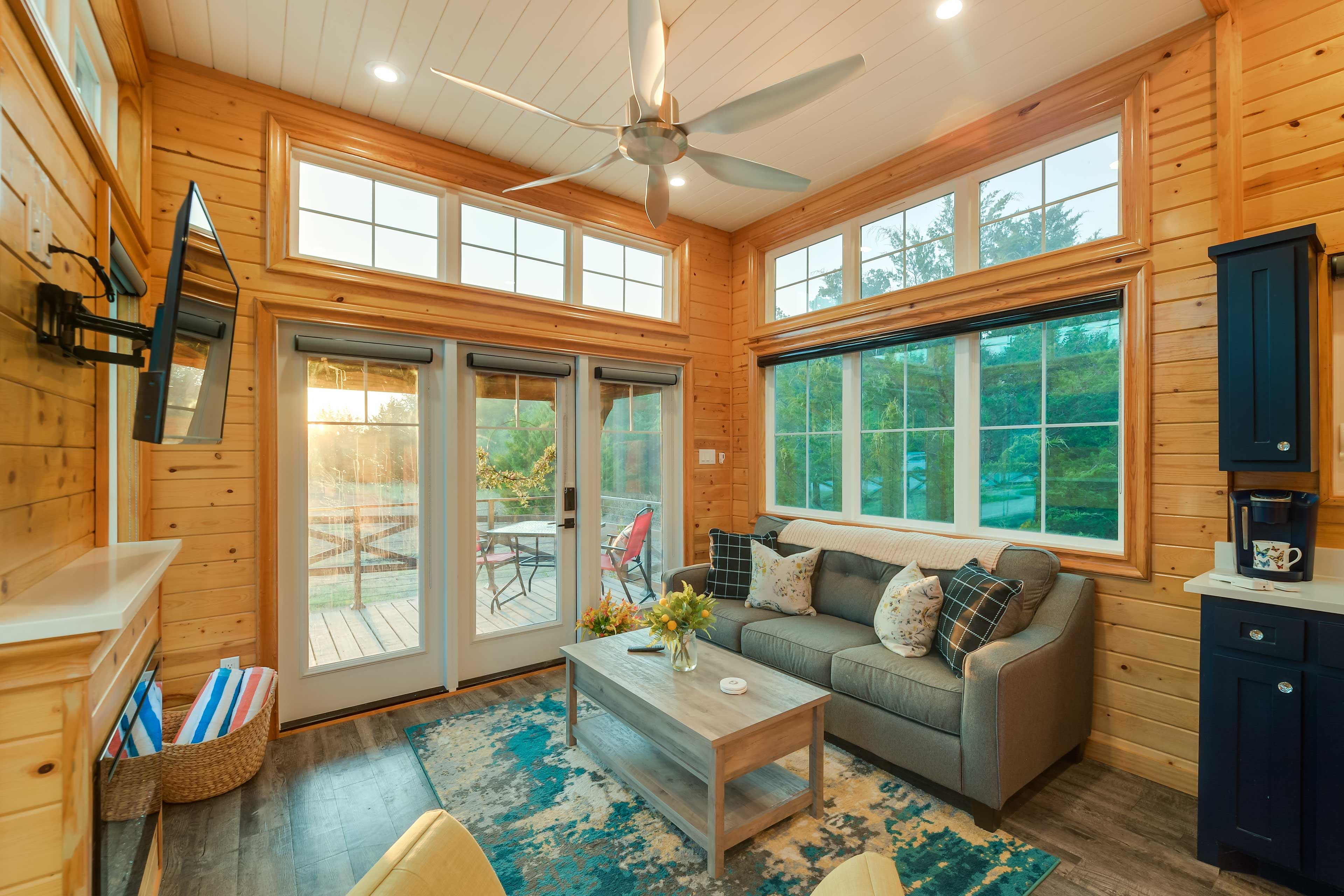 Living Room | Full Sleeper Sofa | Central A/C & Heating | Keyless Entry