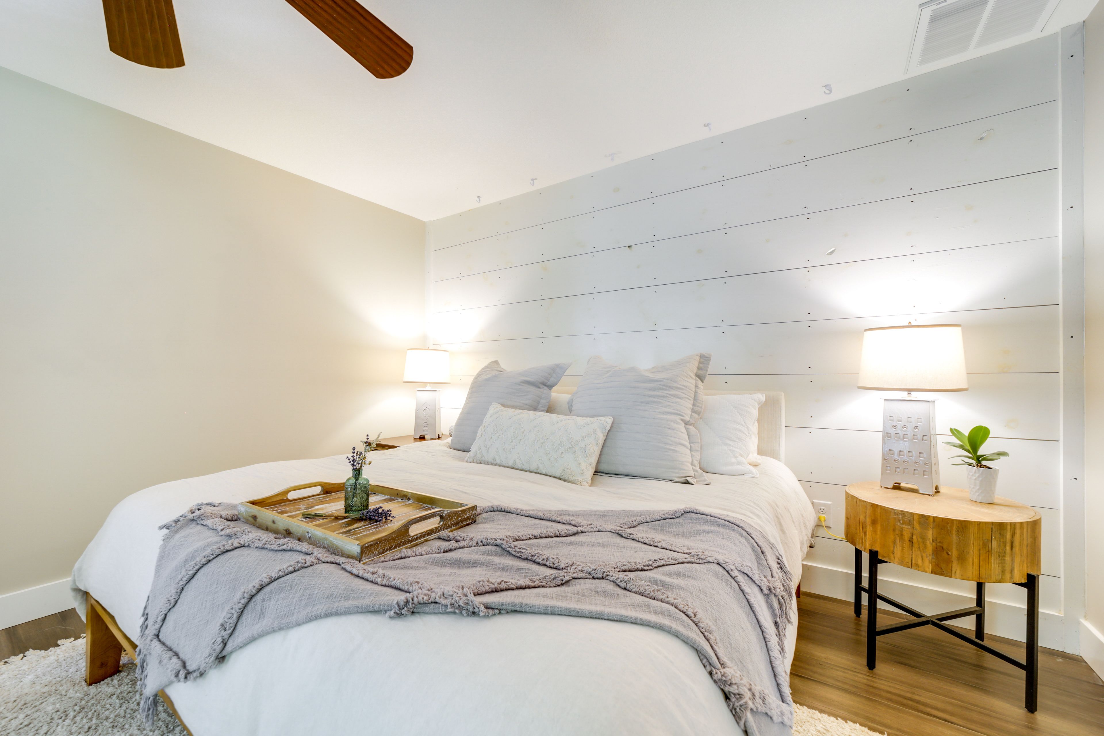 Bedroom Suite | King Bed | Smart TV