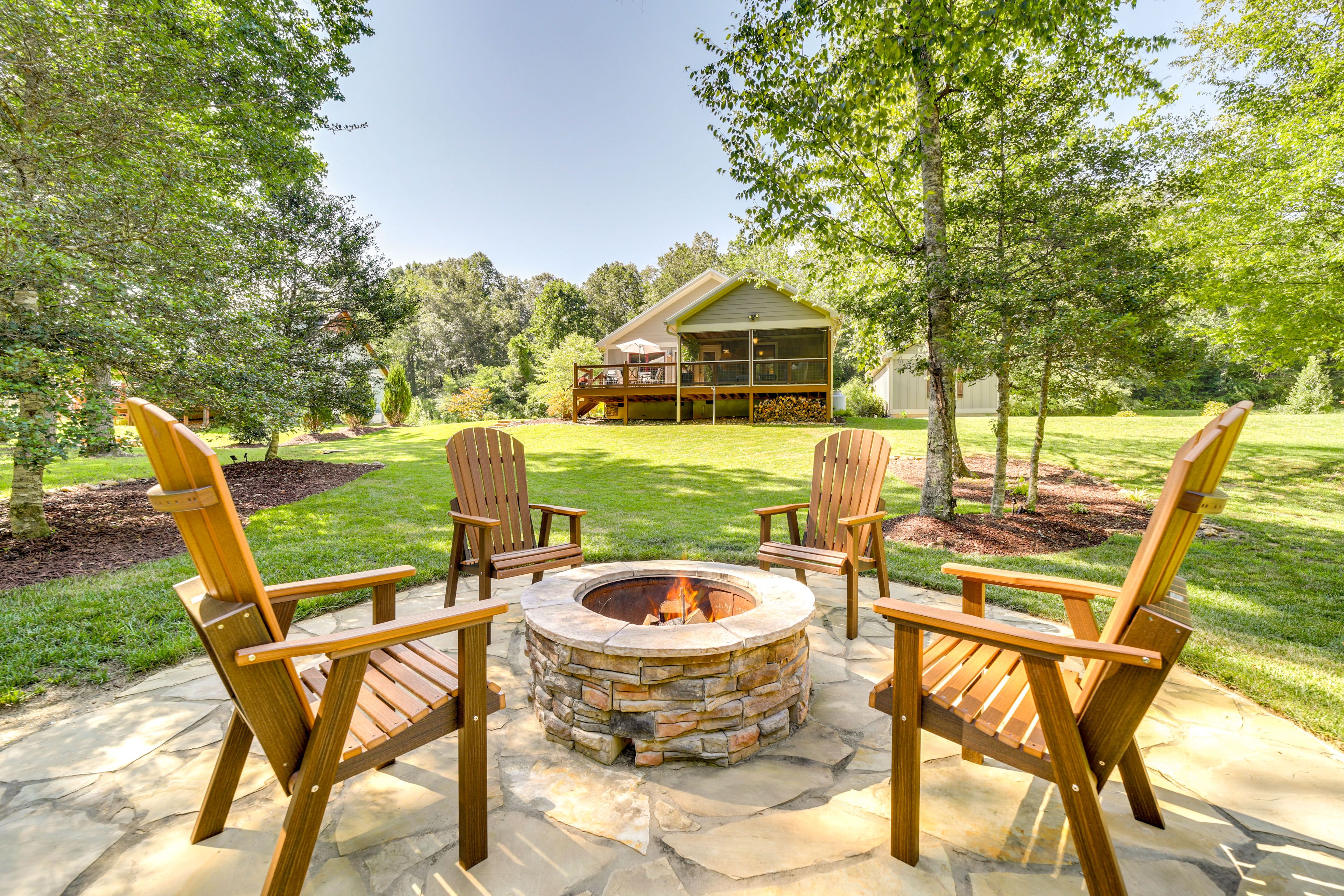 Cullowhee Vacation Rental | 3BR | 2BA | 4 Stairs to Access | 1,400 Sq Ft