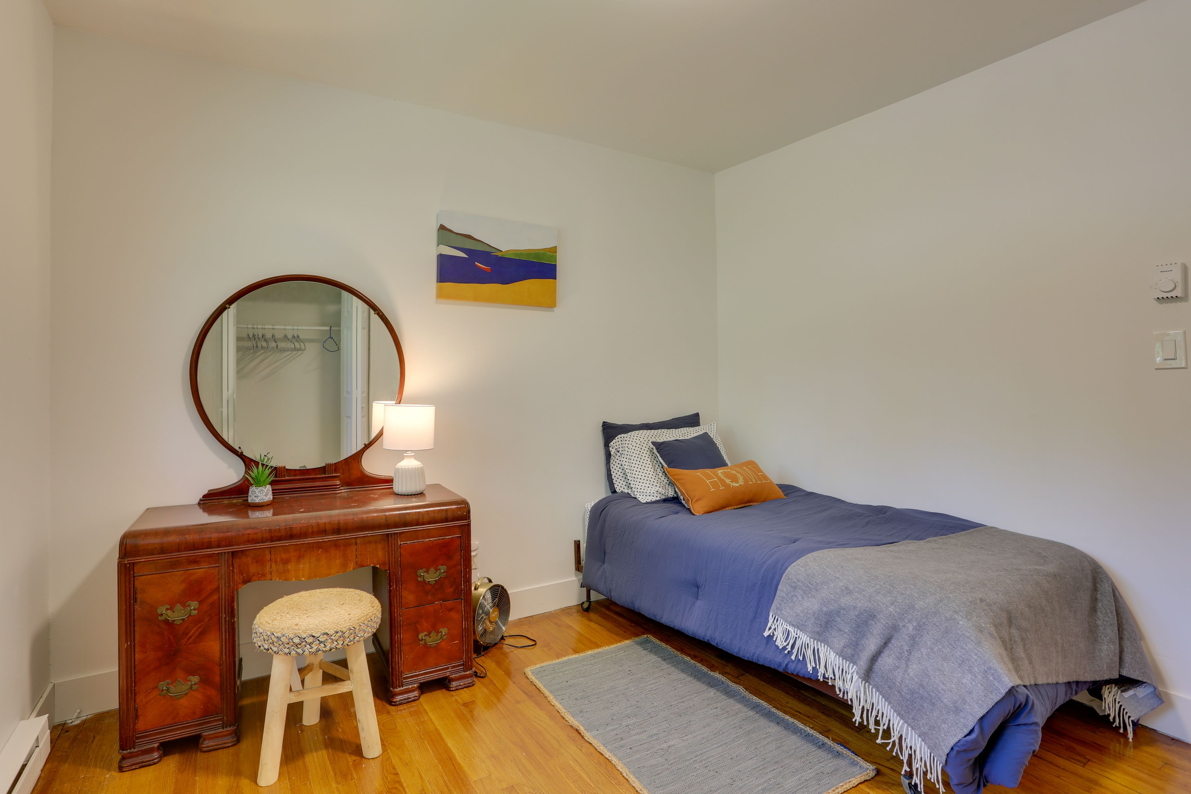 Bedroom 3 | Twin Bed