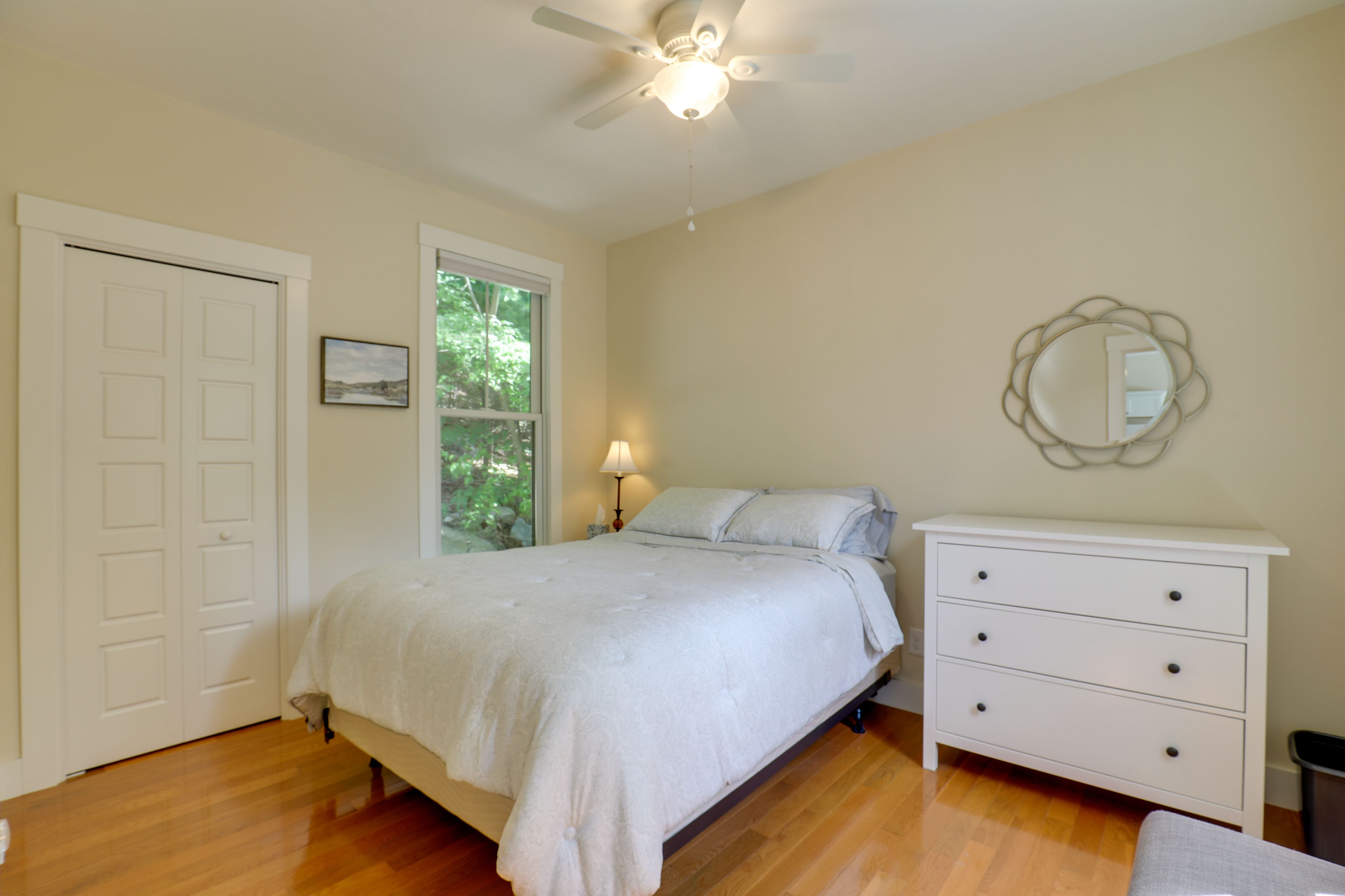 Bedroom 1 | Full Bed
