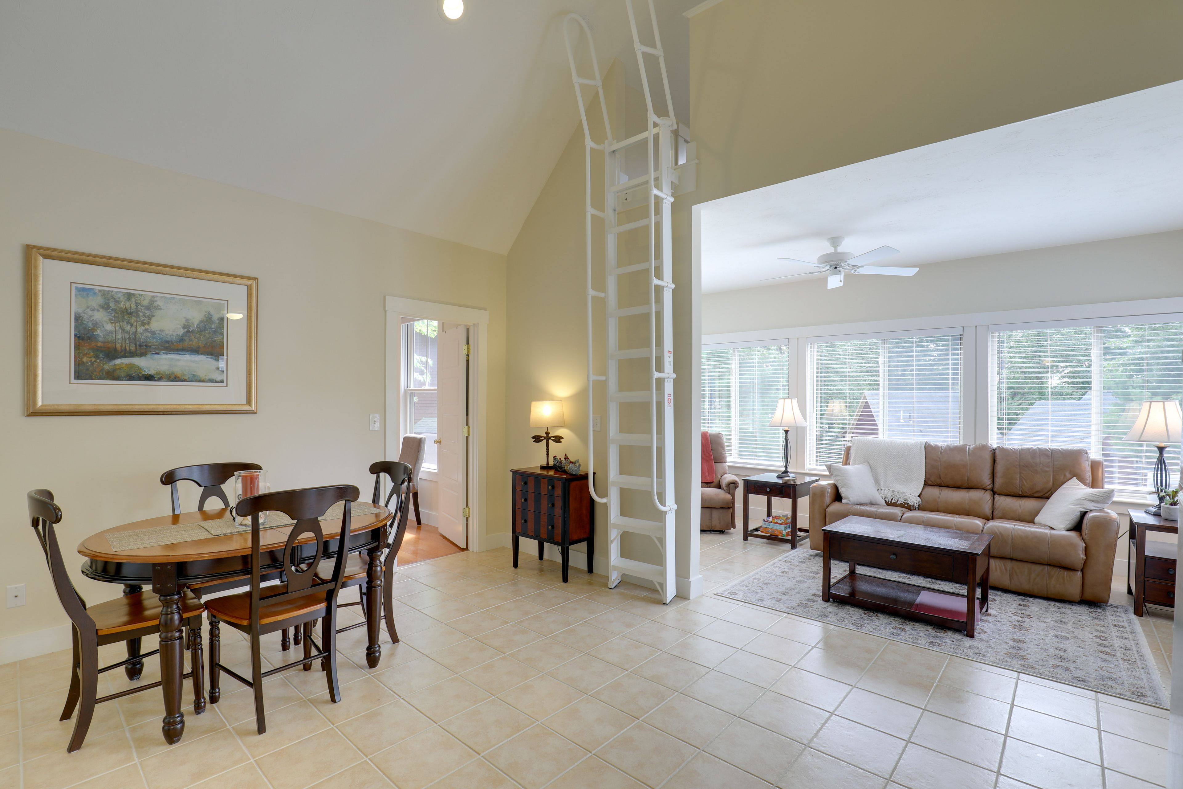 Interior | Open Floor Plan