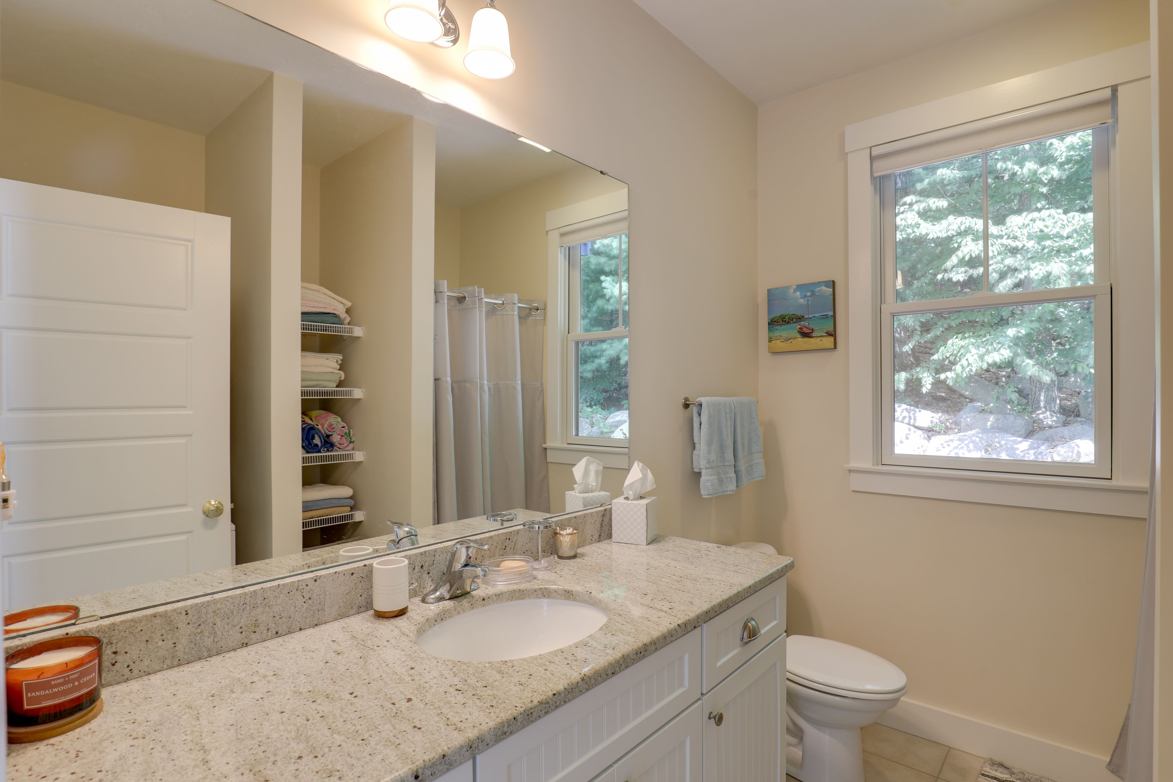 Full Bathroom | In-Unit Laundry