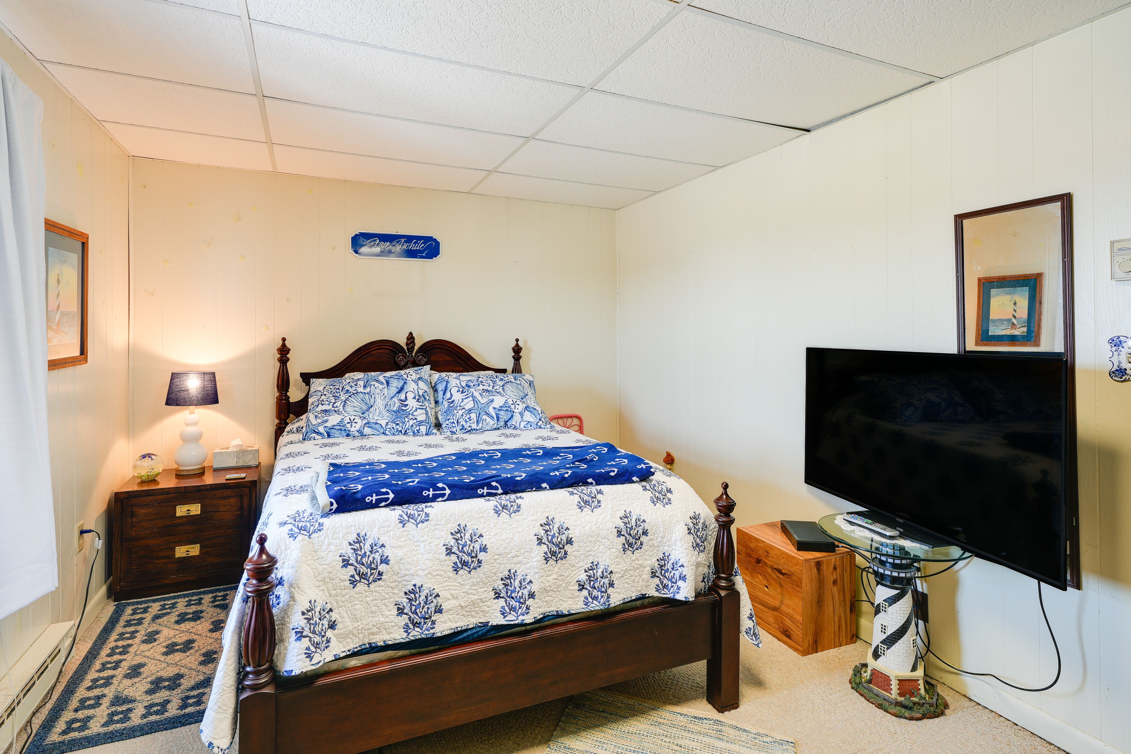 Bedroom 2 | Queen Bed