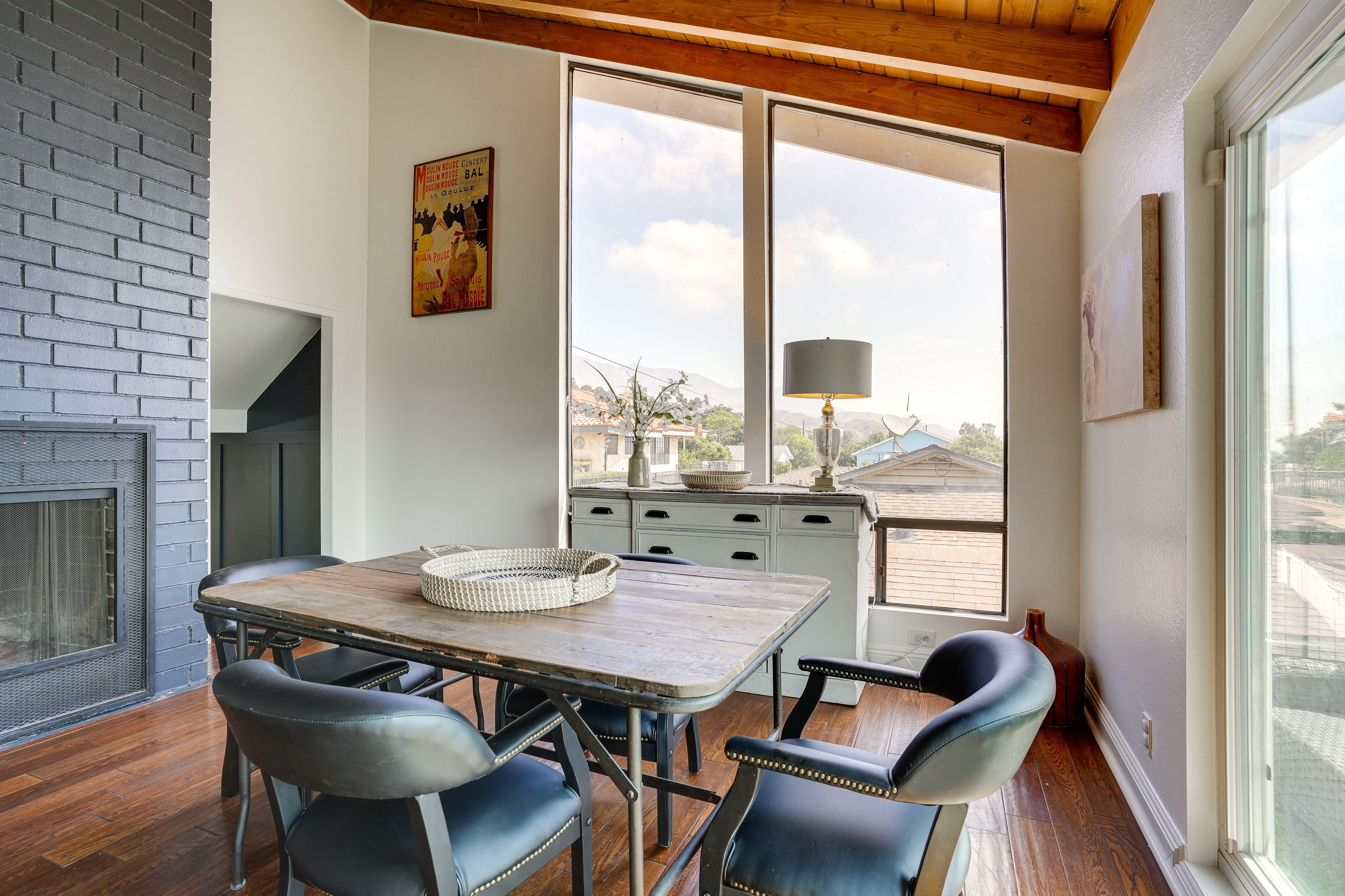 Breakfast Nook