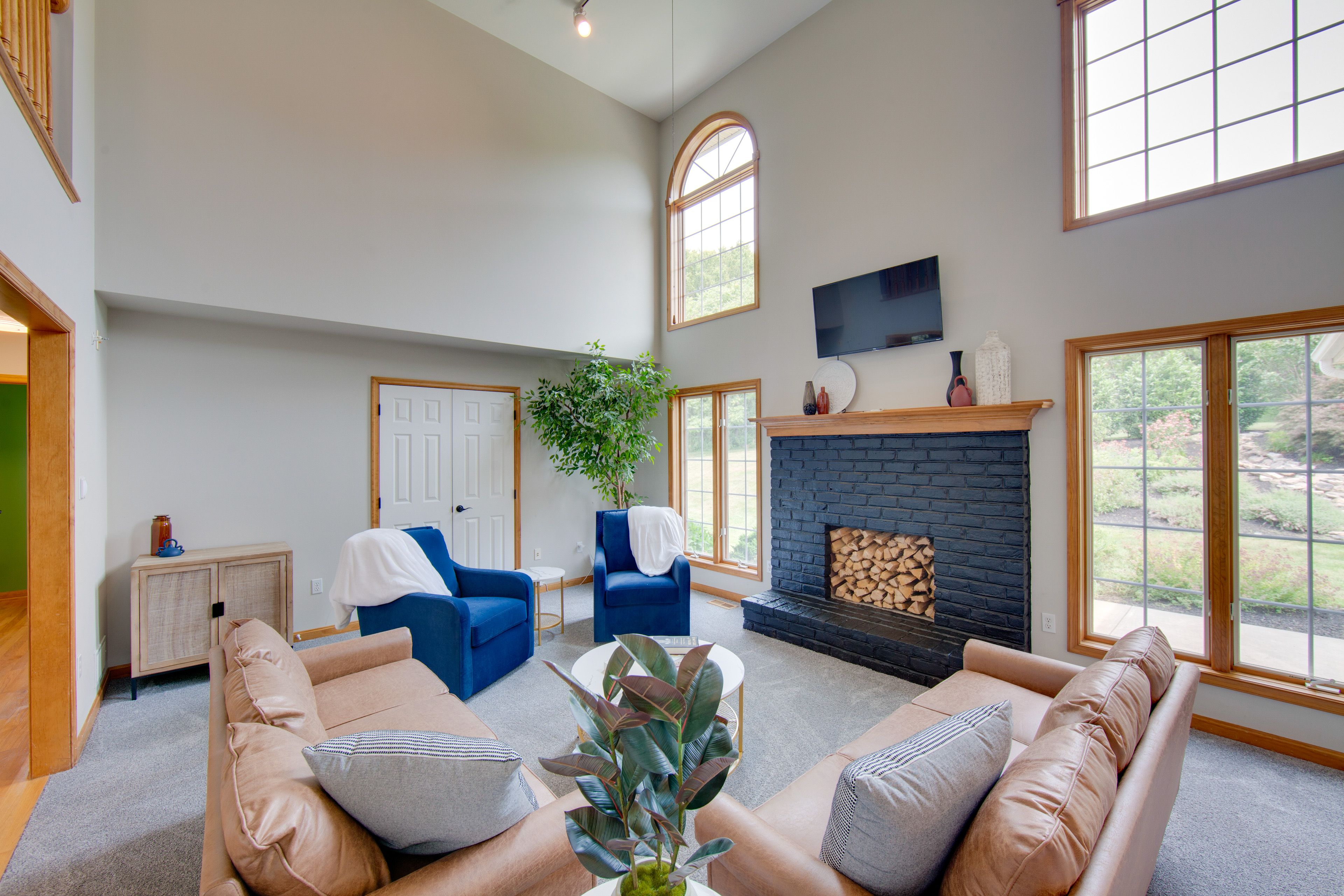 Living Room | Smart TV | Decorative Fireplace | Twin Sleeper Sofa | Main Level