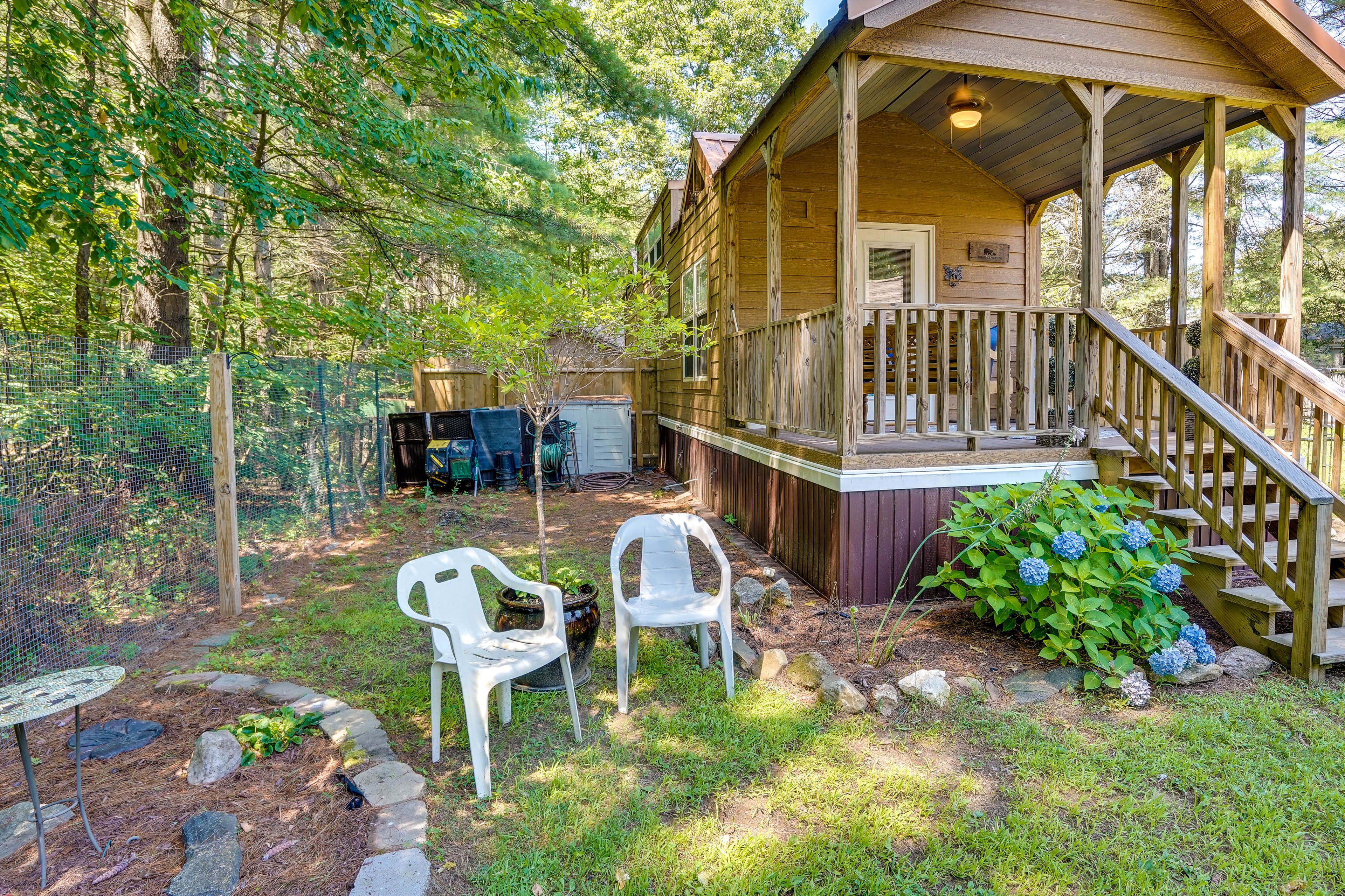 Fenced Yard