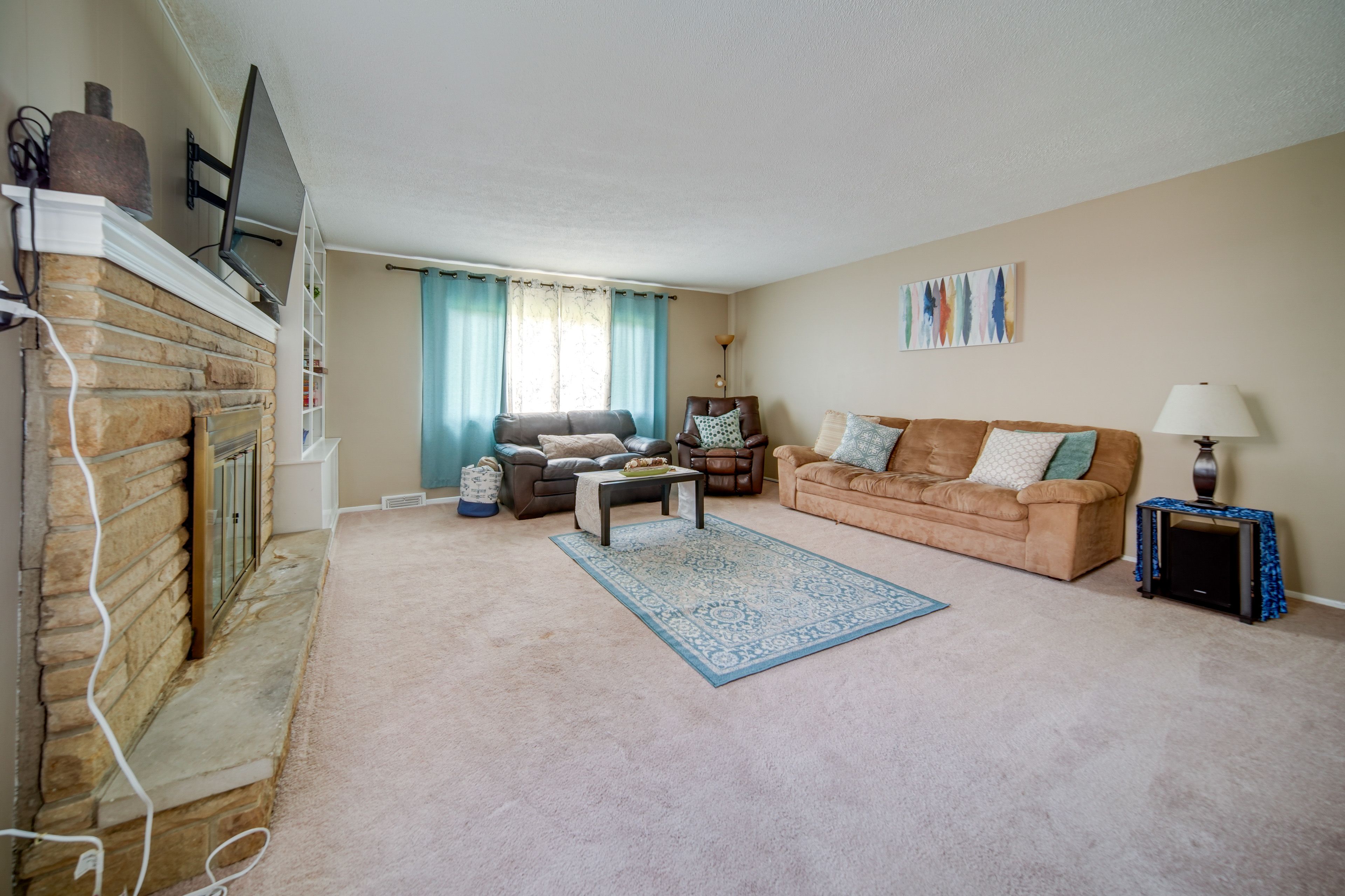 Living Room | Books | Board Games