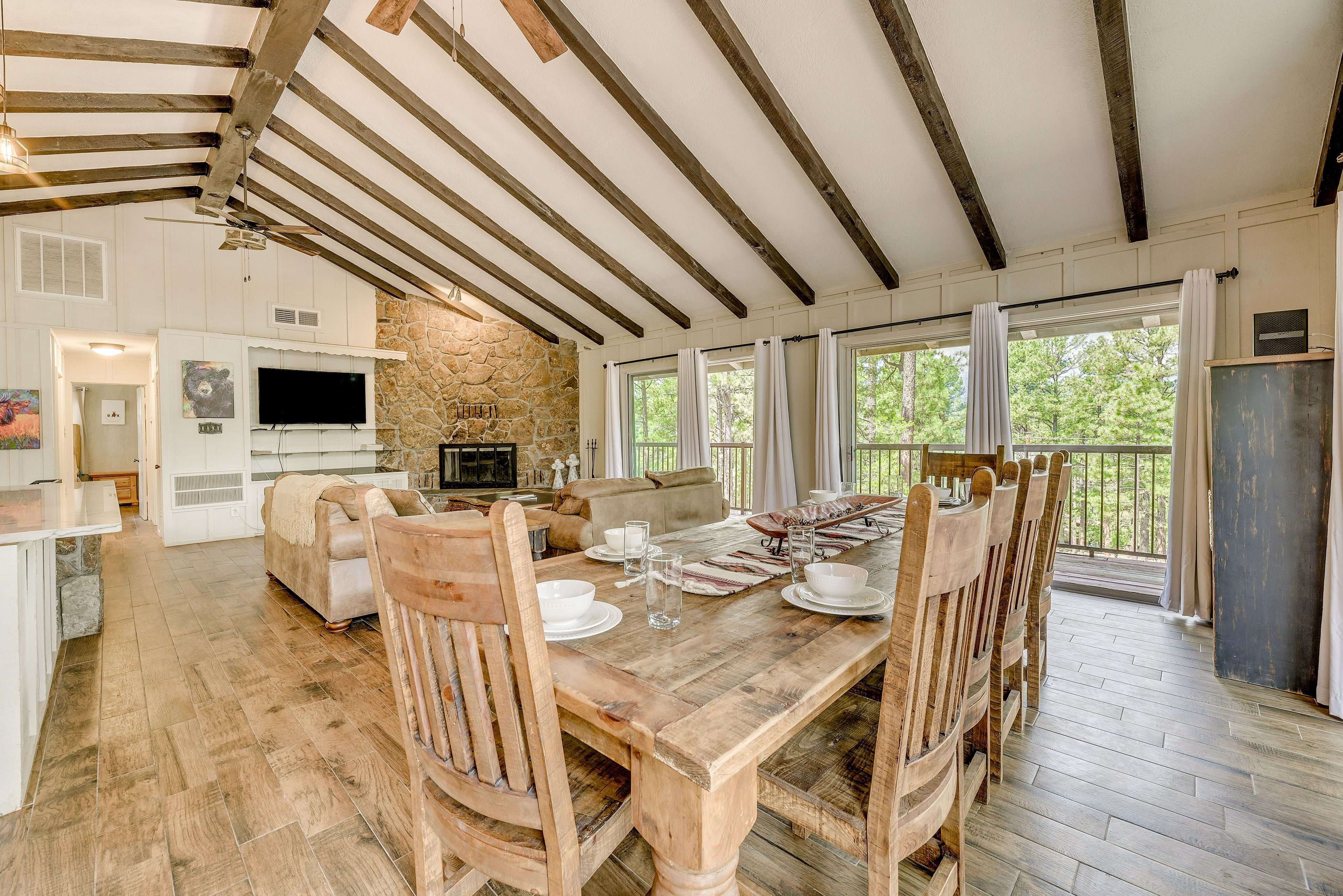 Dining Area | Dishware & Flatware