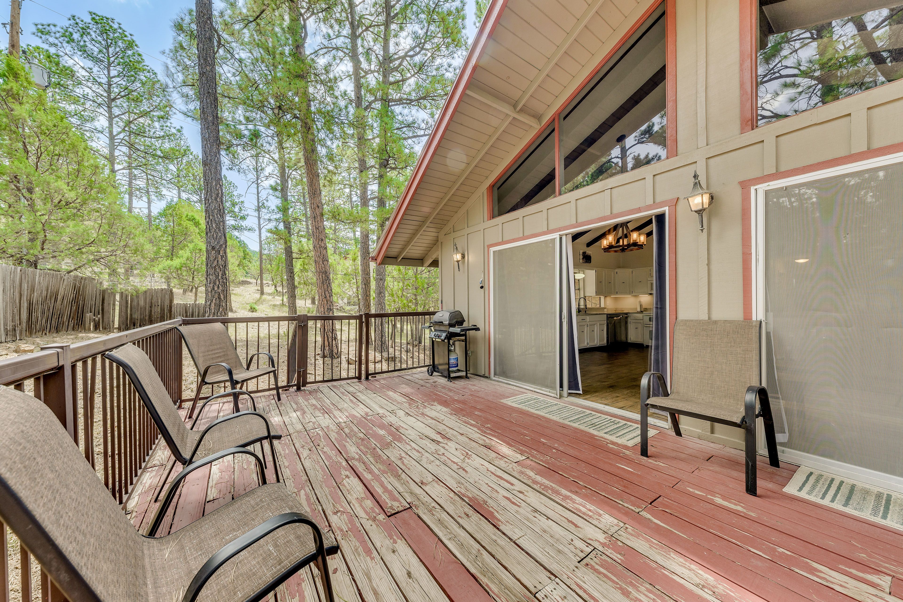 Deck | Gas Grill
