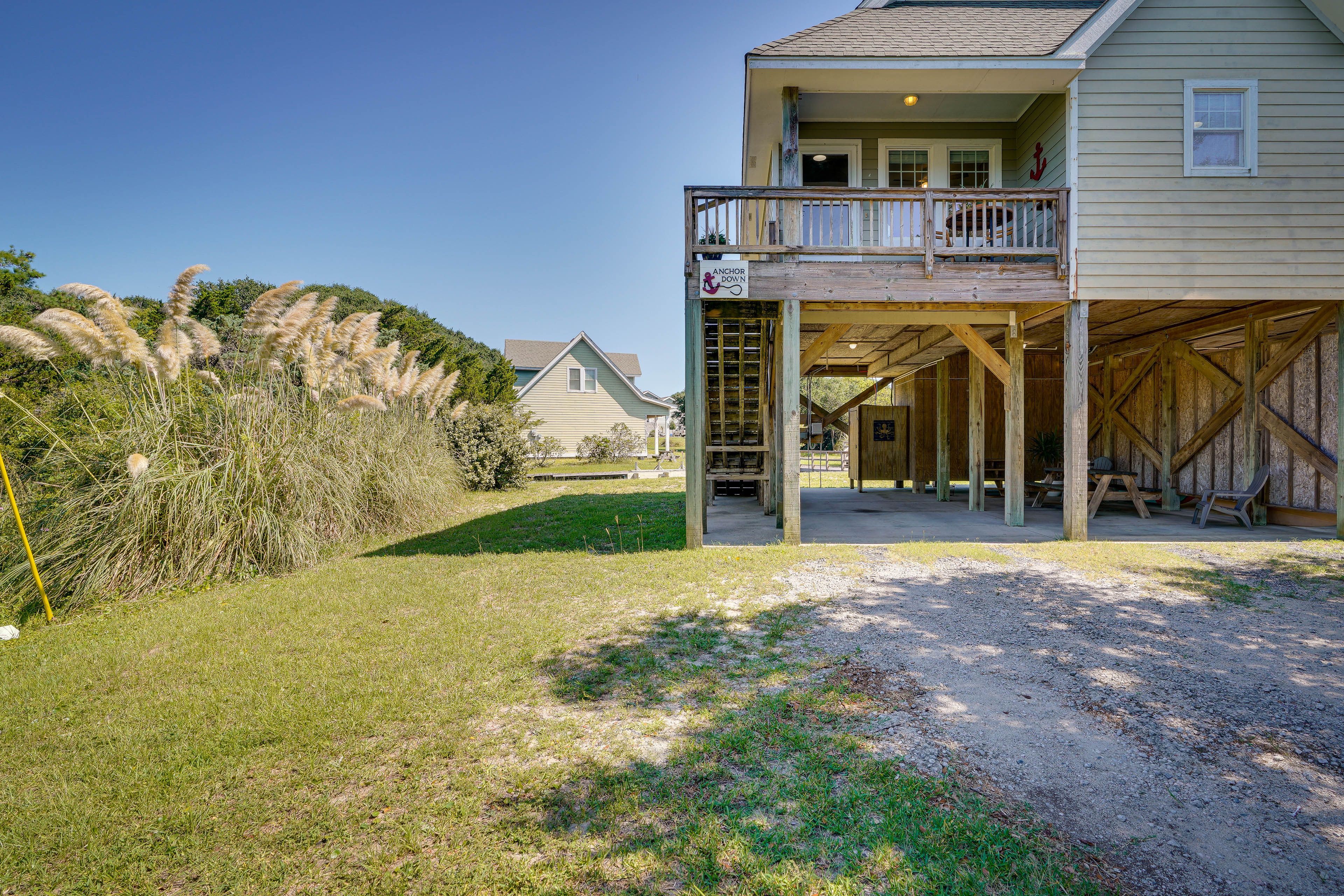 Townhome Exterior | Outdoor Shower