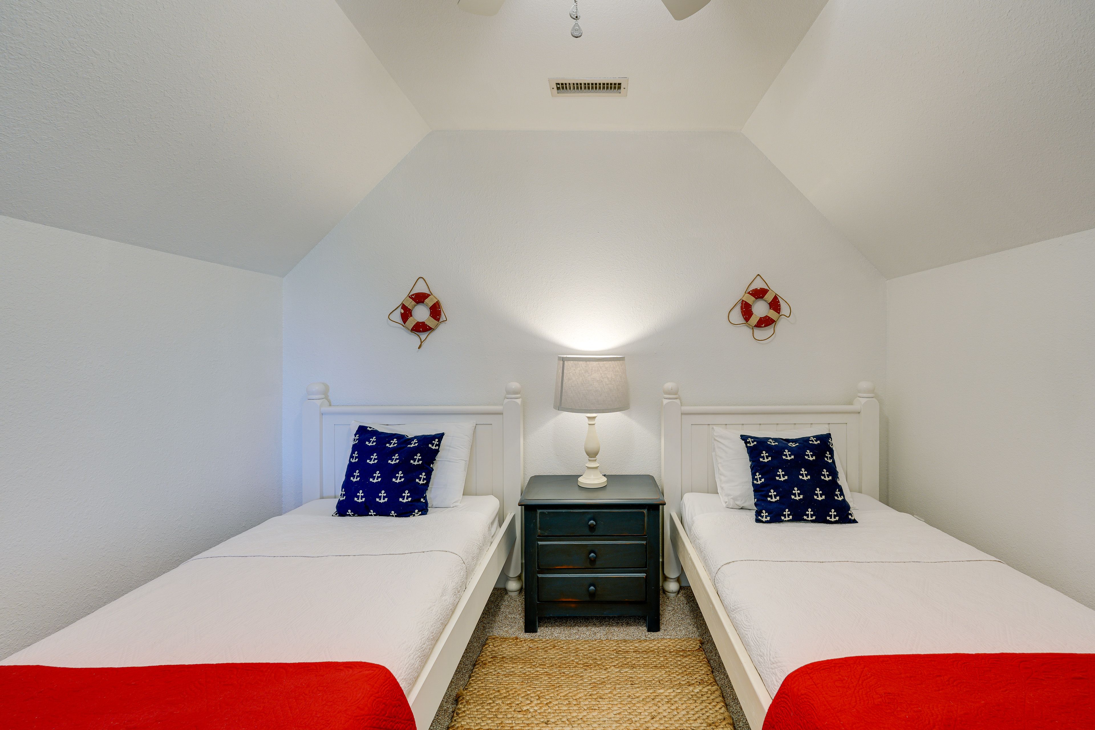 Bedroom 3 | 2 Twin Beds | 2nd Floor | Ceiling Fans