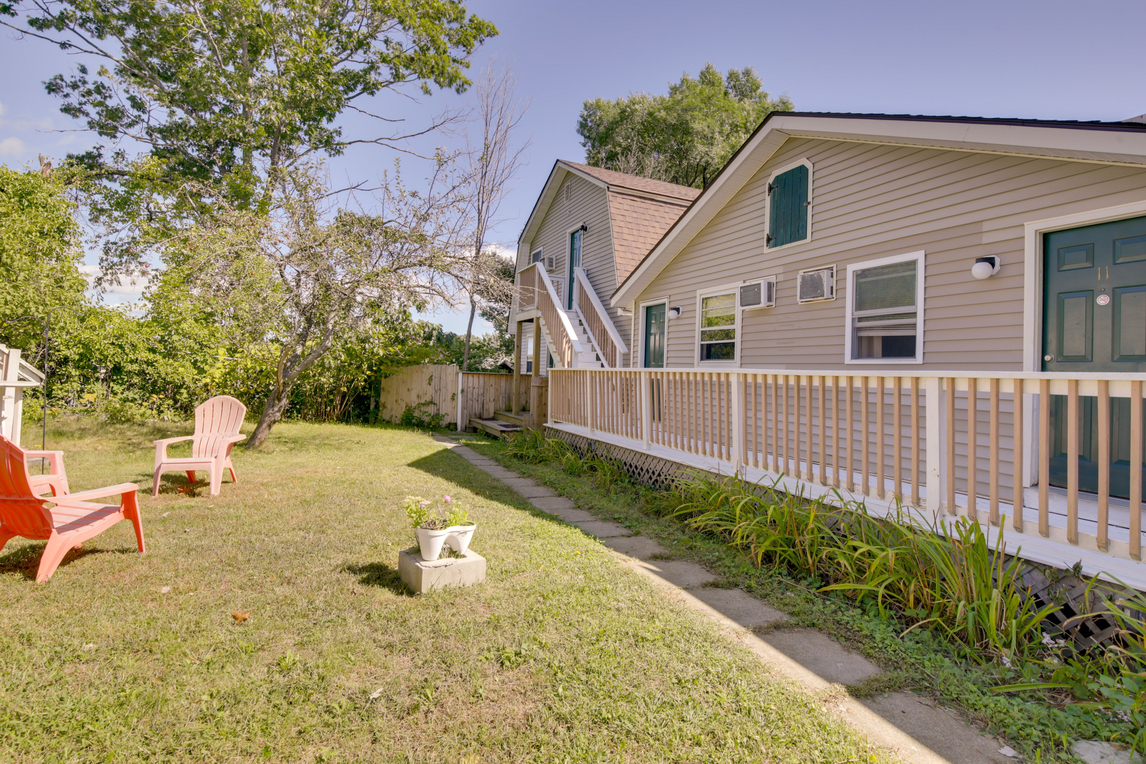 Old Orchard Beach Vacation Rental | 1BR | 1BA | 12 Entry Steps | 846 Sq Ft