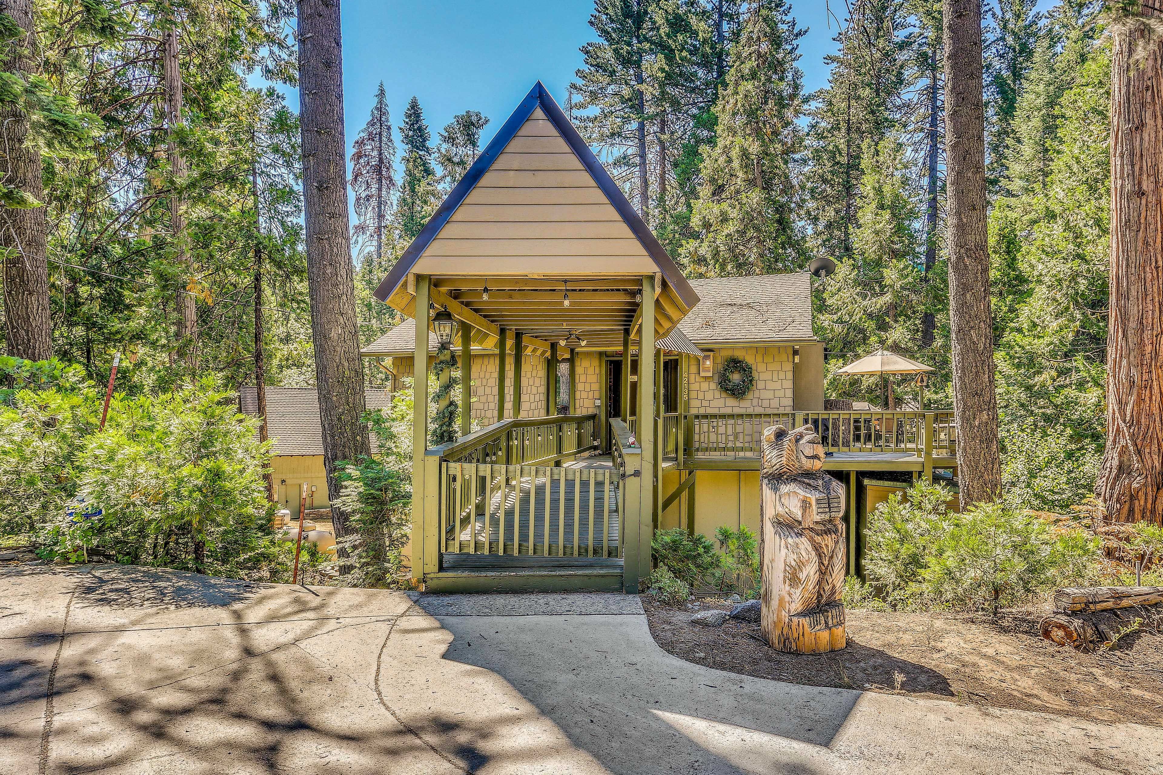 Cabin Exterior | Carport Parking (4 Vehicles) | Driveway Parking (2 Vehicles)